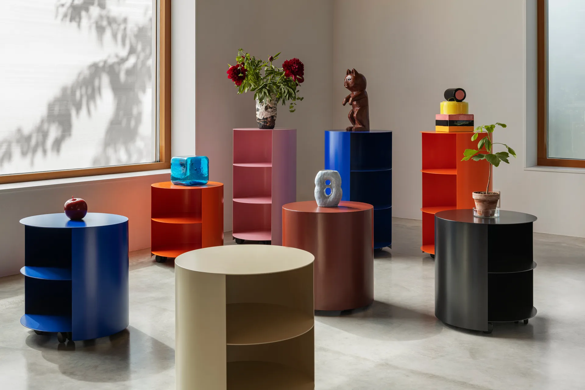 Hide Beistelltisch Ø38x41 cm, Ultramarine blue textured Hem