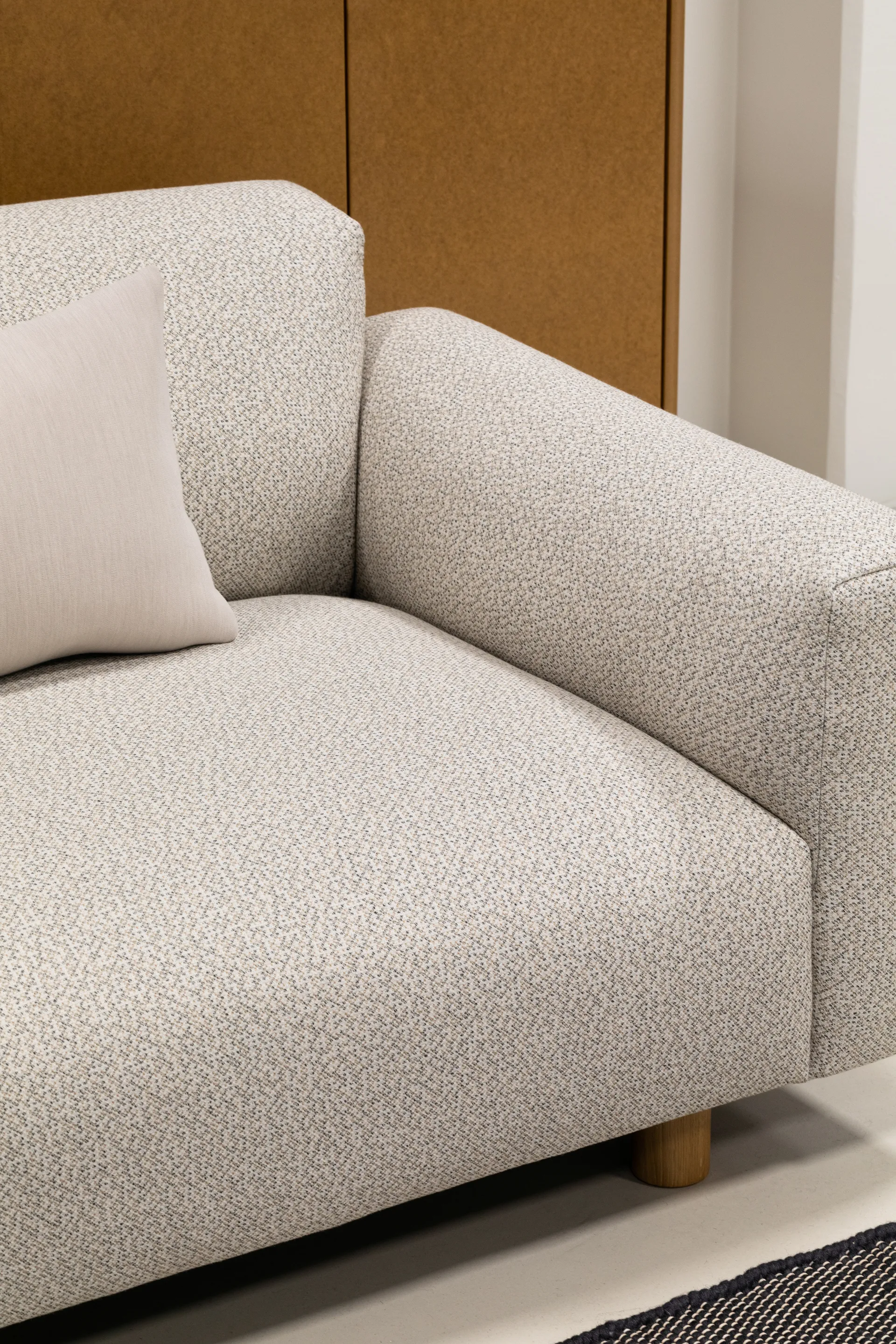 Koti 2-Sitzer Sofa 200 cm, Eggshell Hem