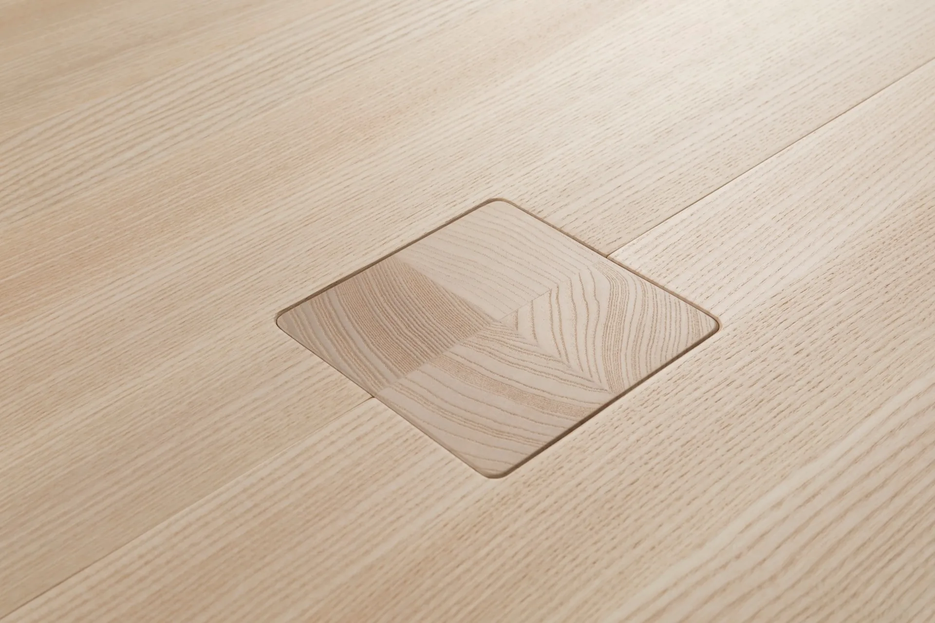 Max Esstisch 90x250 cm, Esche Hem