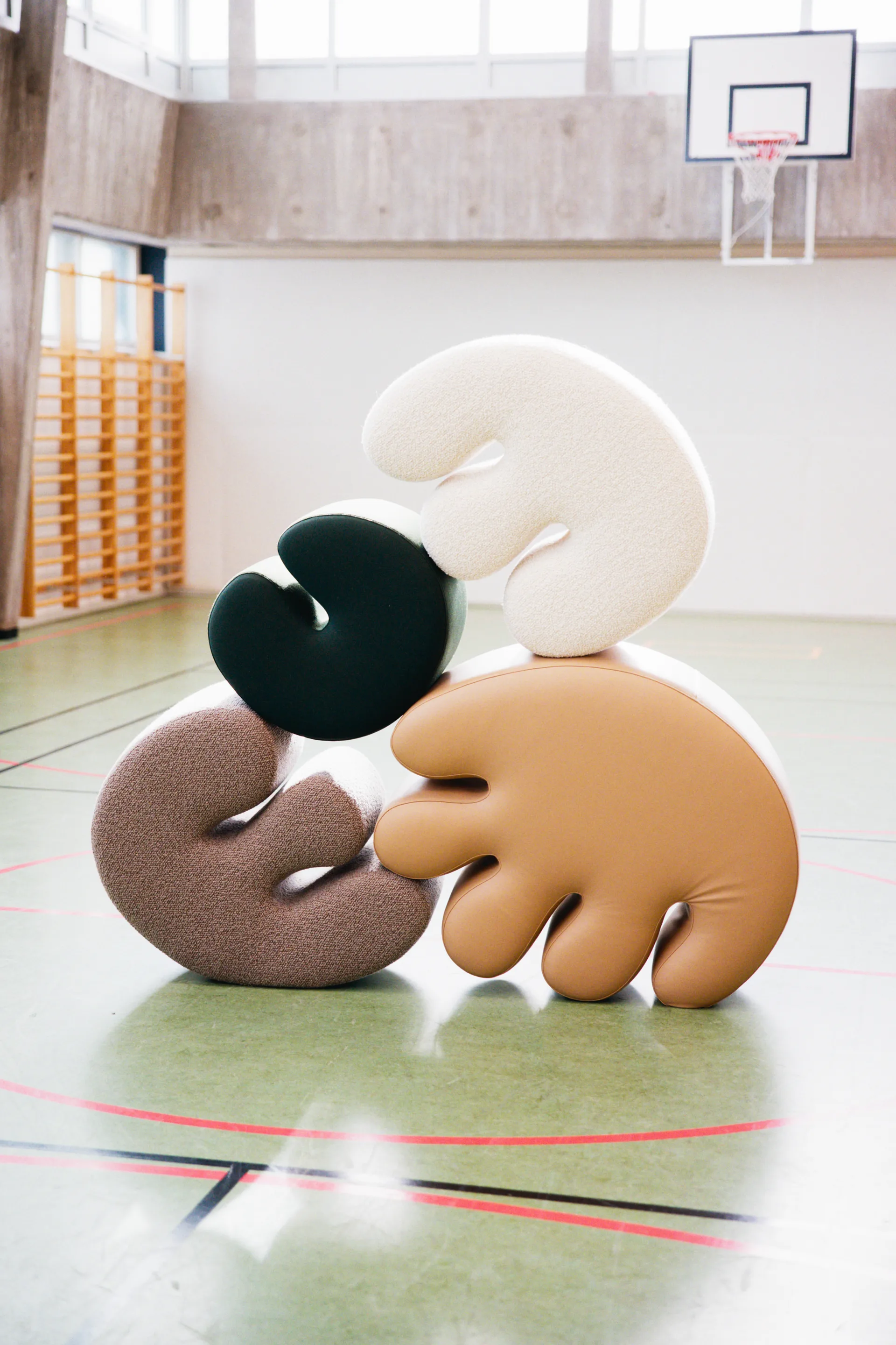 Palma Pouf Medium 70x92 cm, Pebble Hem