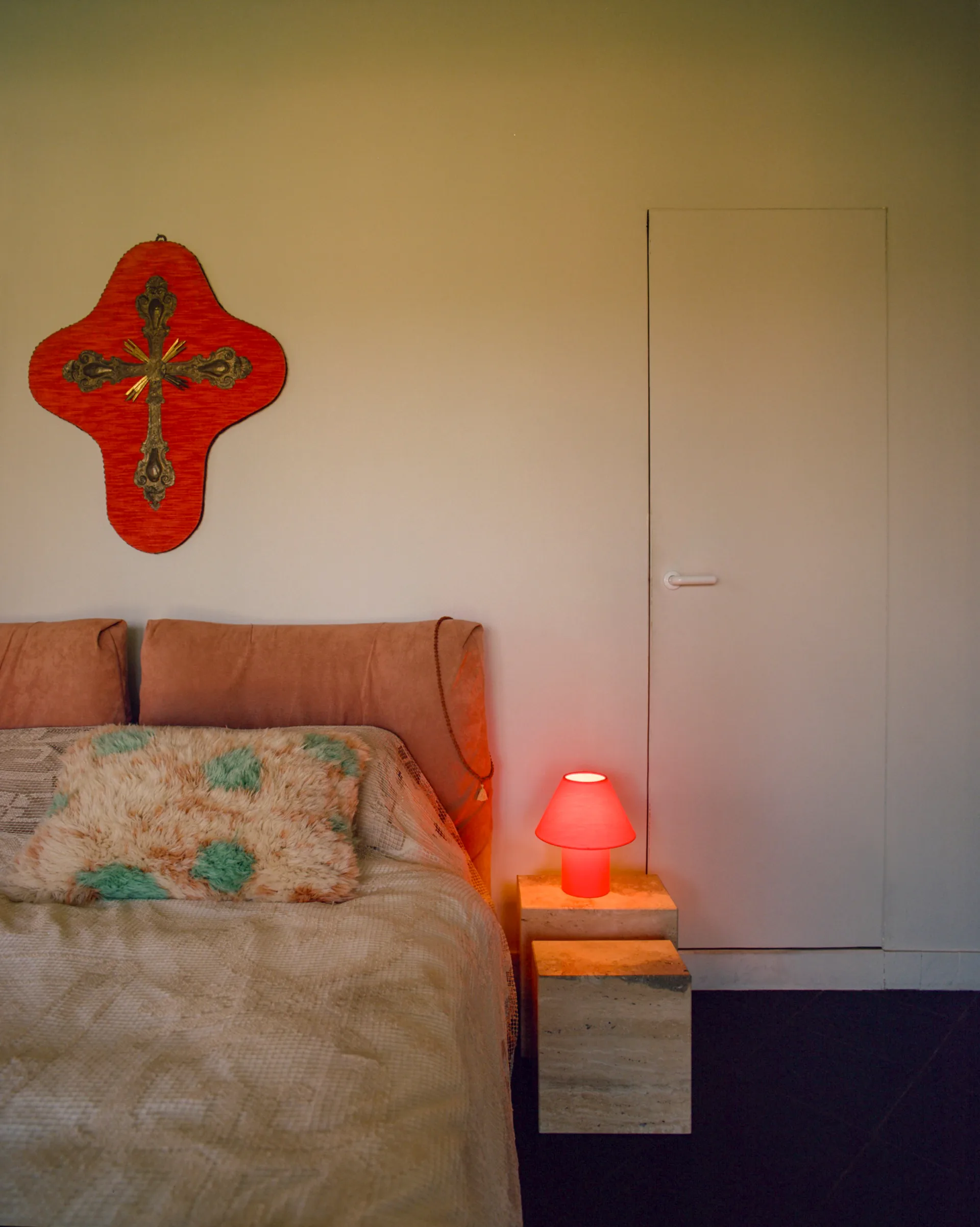 Toto Tischleuchte Small 28 cm, Beige Hem