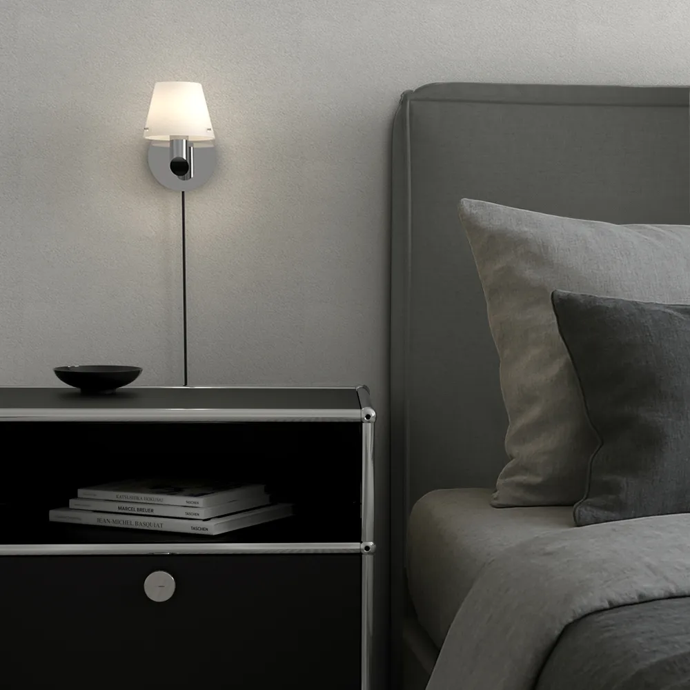 Gil Wandleuchte, Chrom-Opalglas Herstal