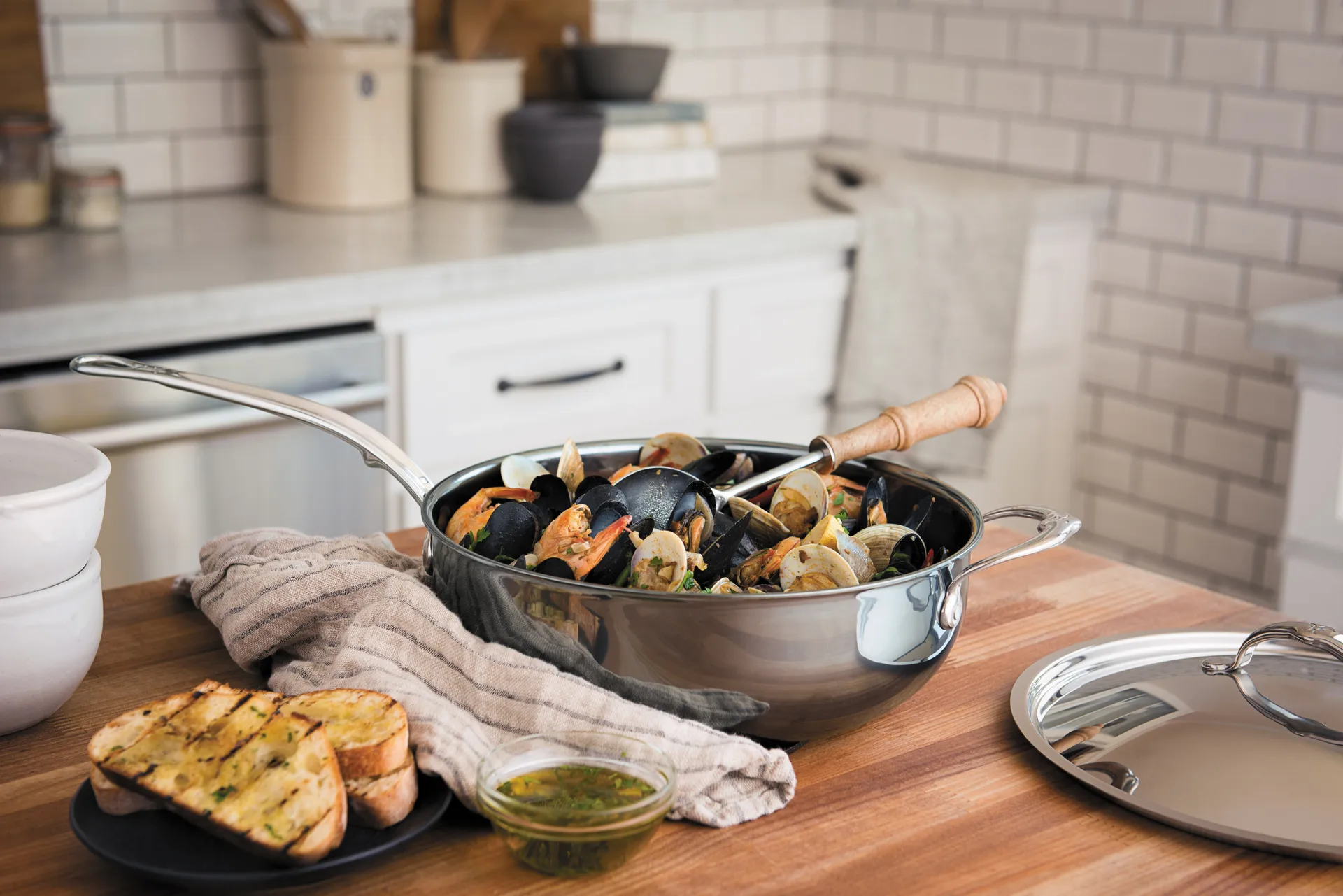 Hestan Nanobond Bratentopf mit Deckel 4,7 L, Edelstahl Hestan