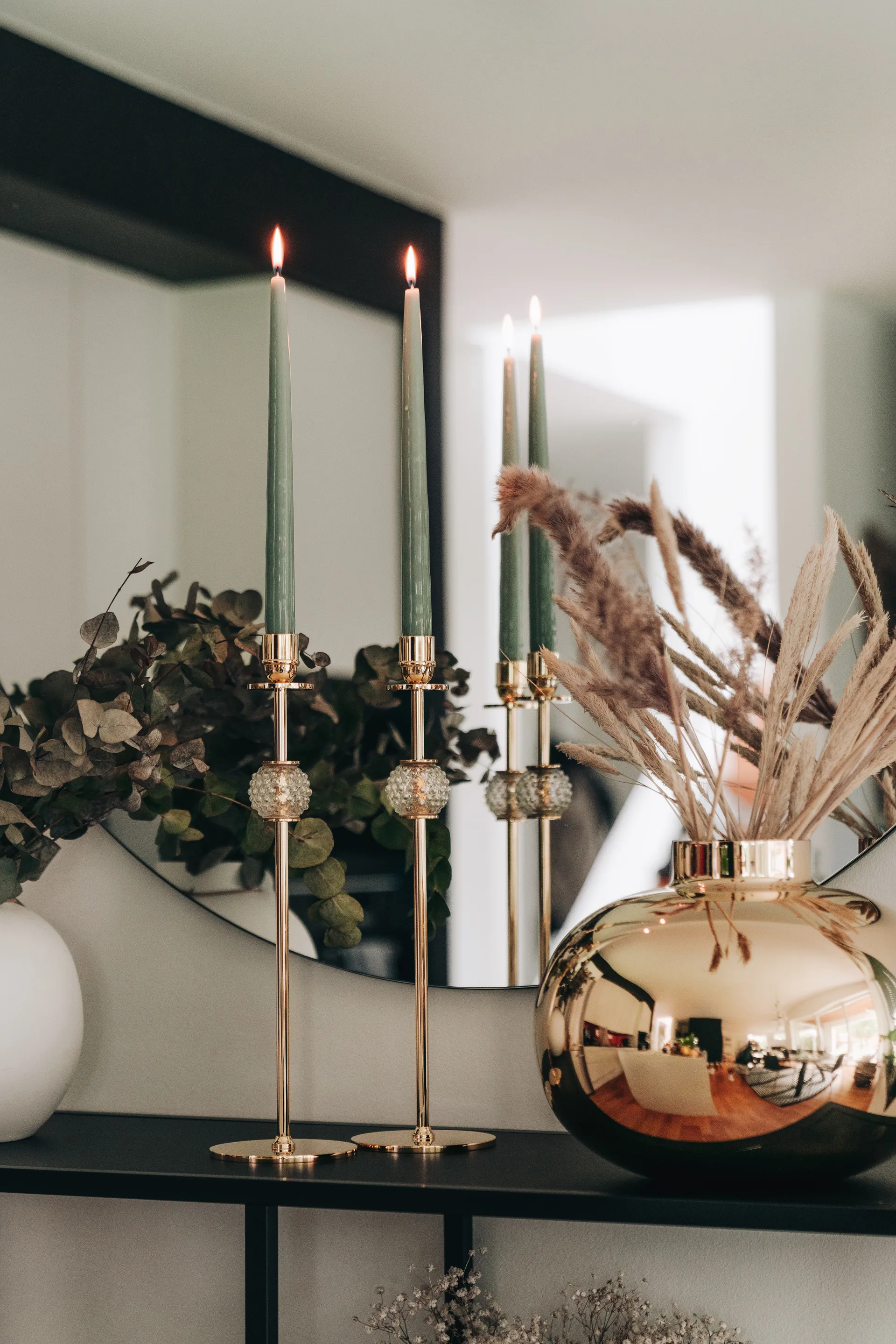 Alba Kerzenhalter 40cm, Massives Messingund Glas Hilke Collection