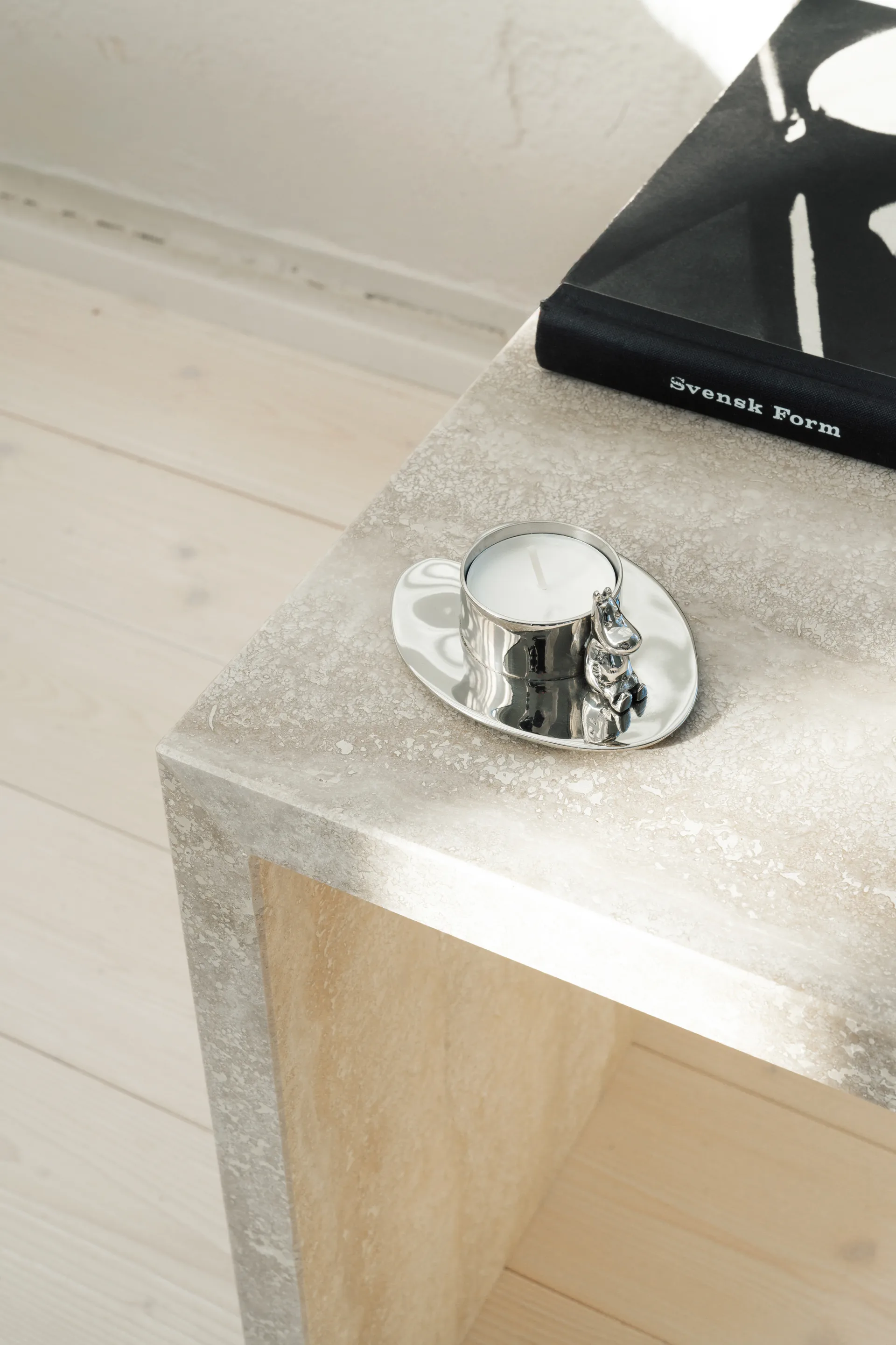 Hilke X Mumin No.3 Kerzenhalter, Vernickeltes Messing Hilke Collection