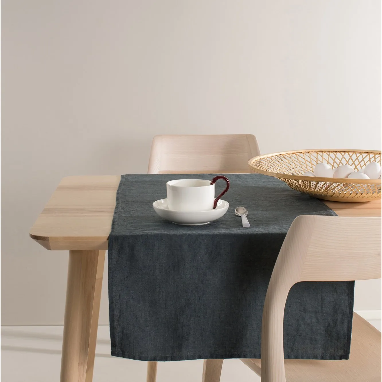 Sunshine Tischläufer, Lyric Himla