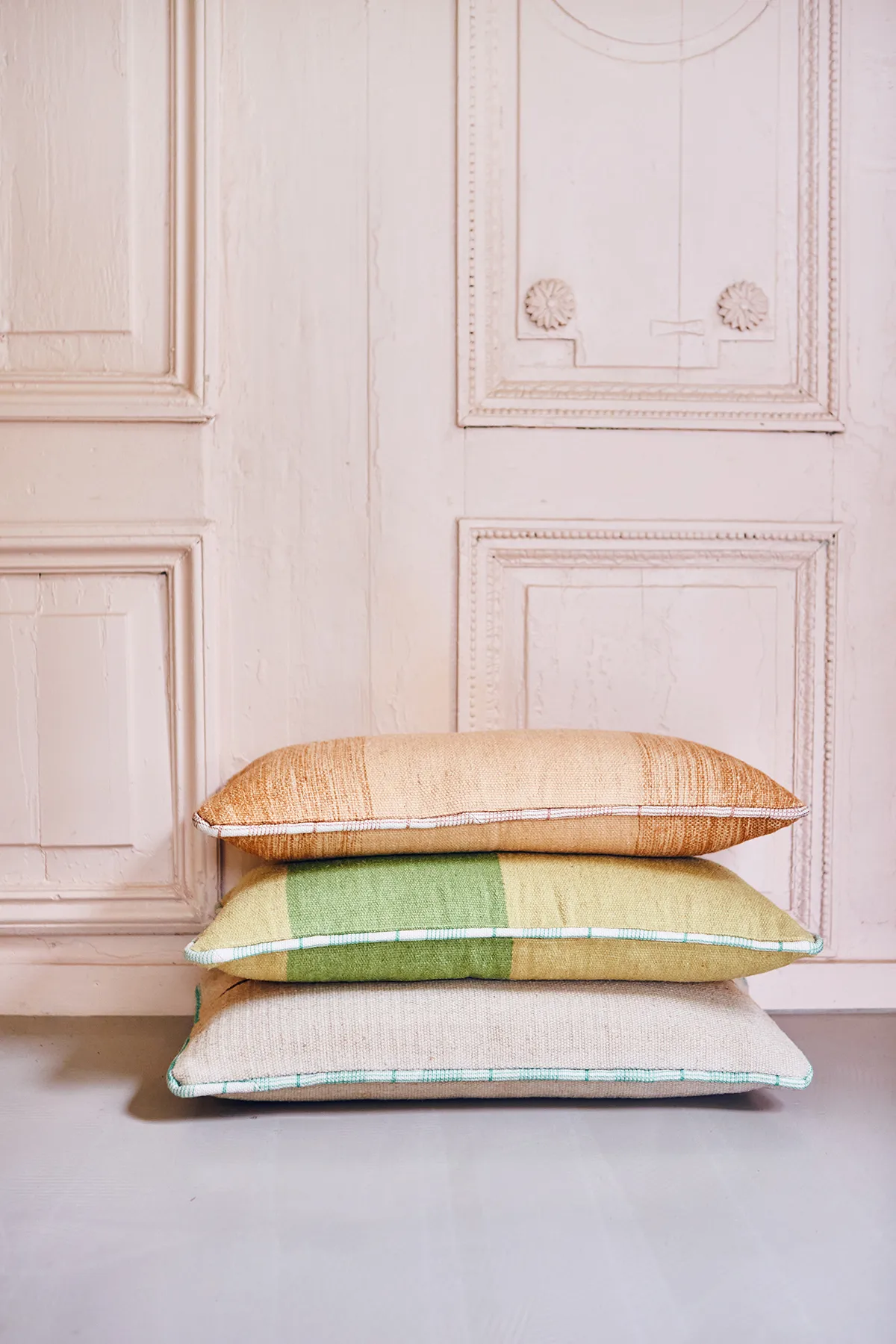 Handgewebtes Kissen 38x74 cm Wolle, Grün HKliving