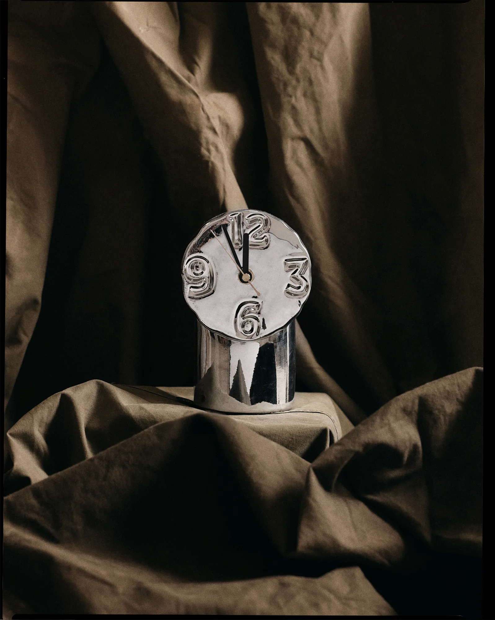 Retro Keramik Wanduhr 17,5 cm, Chrome HKliving