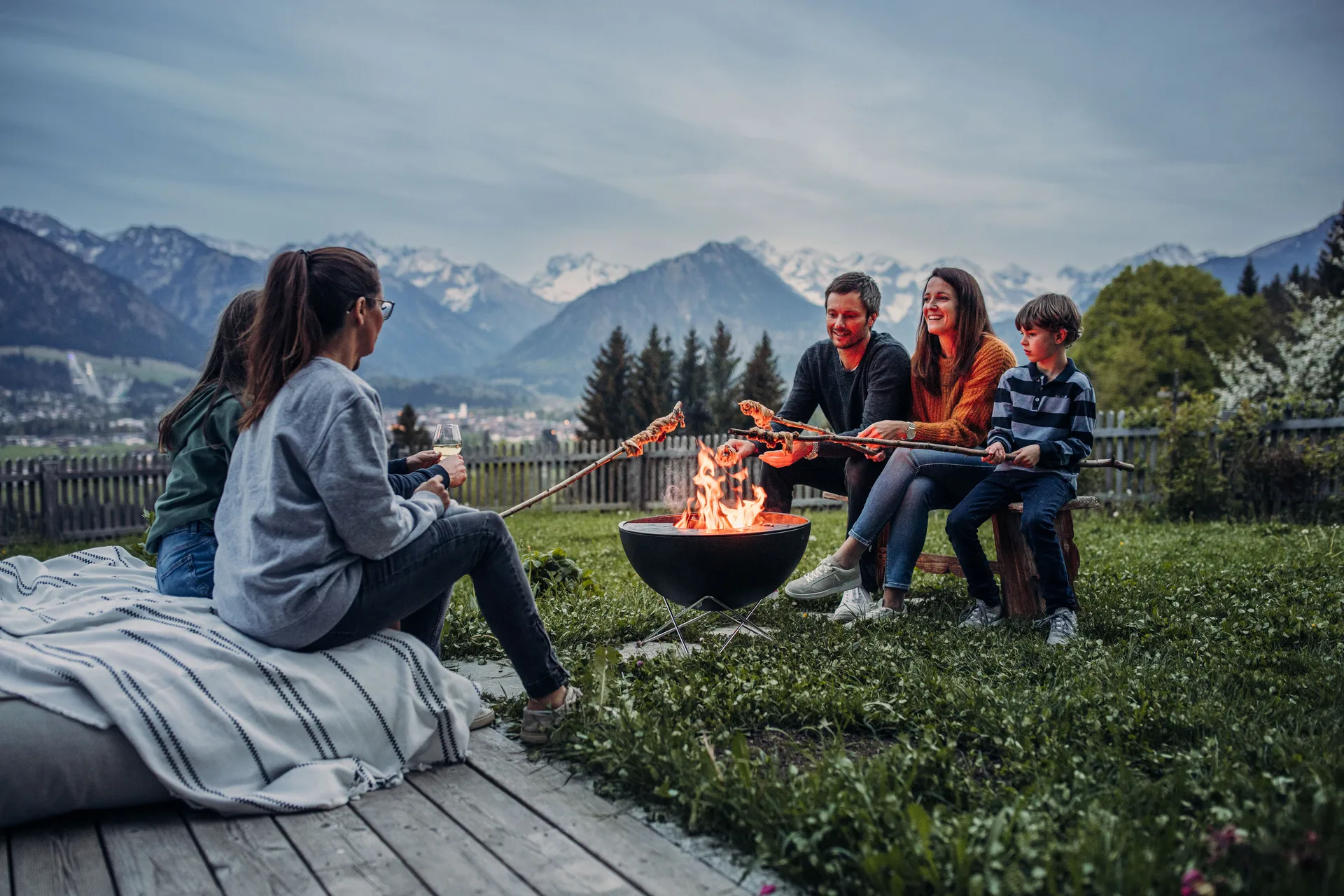 BOWL 57 Sternenständer, Silber Höfats