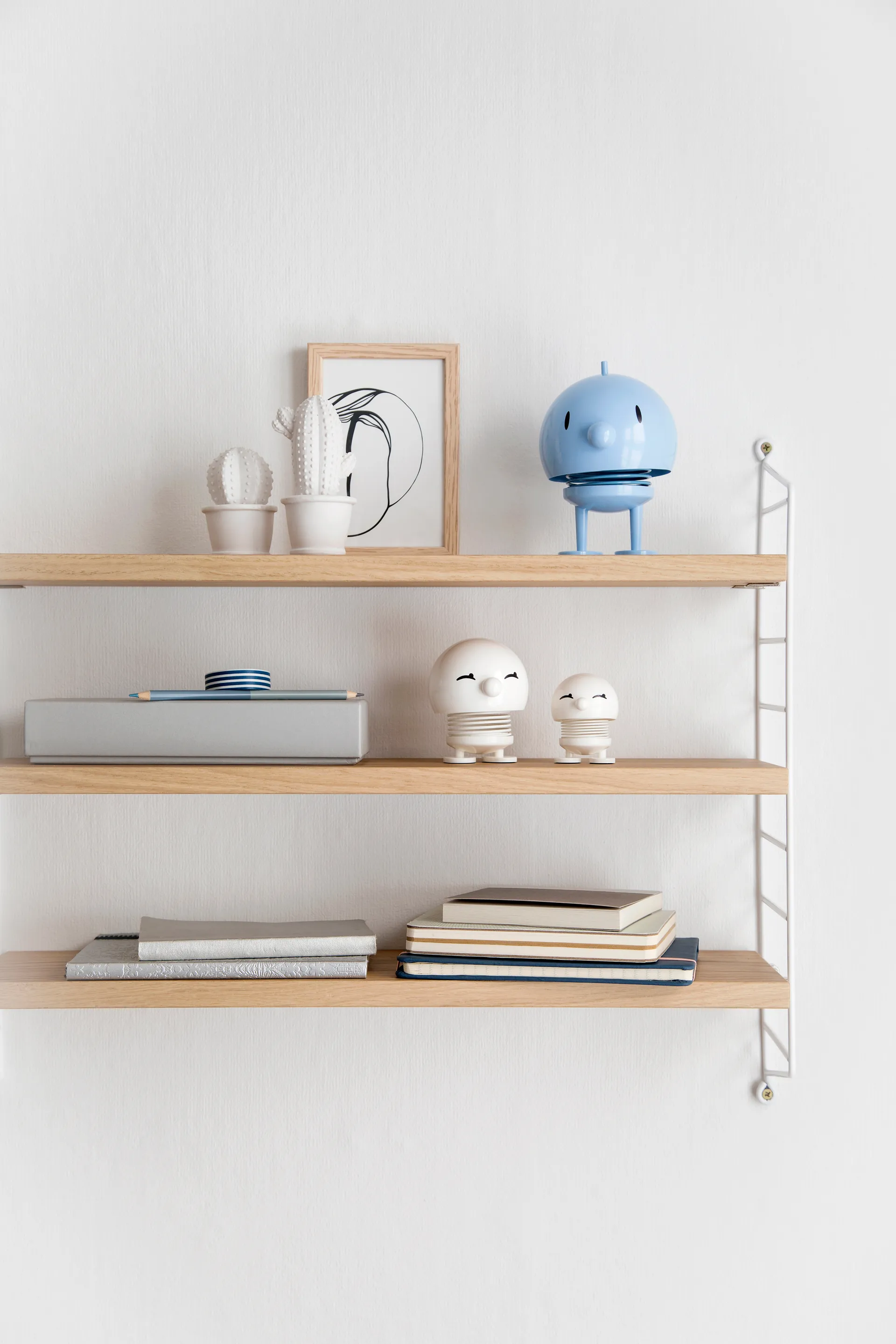 Hoptimist Bimble M Figur, White Hoptimist