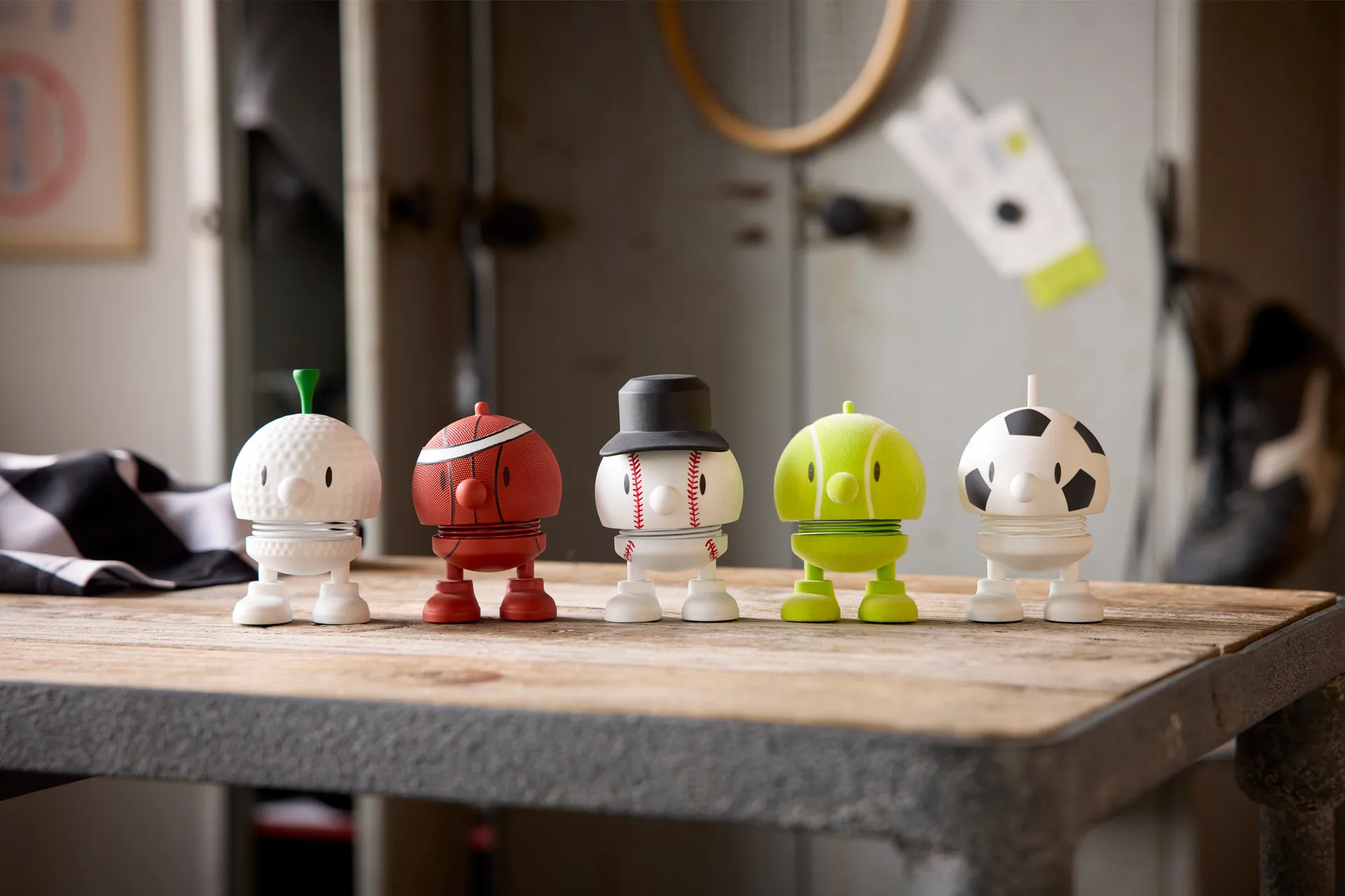 Hoptimist Football Bumble S Figur, White Hoptimist