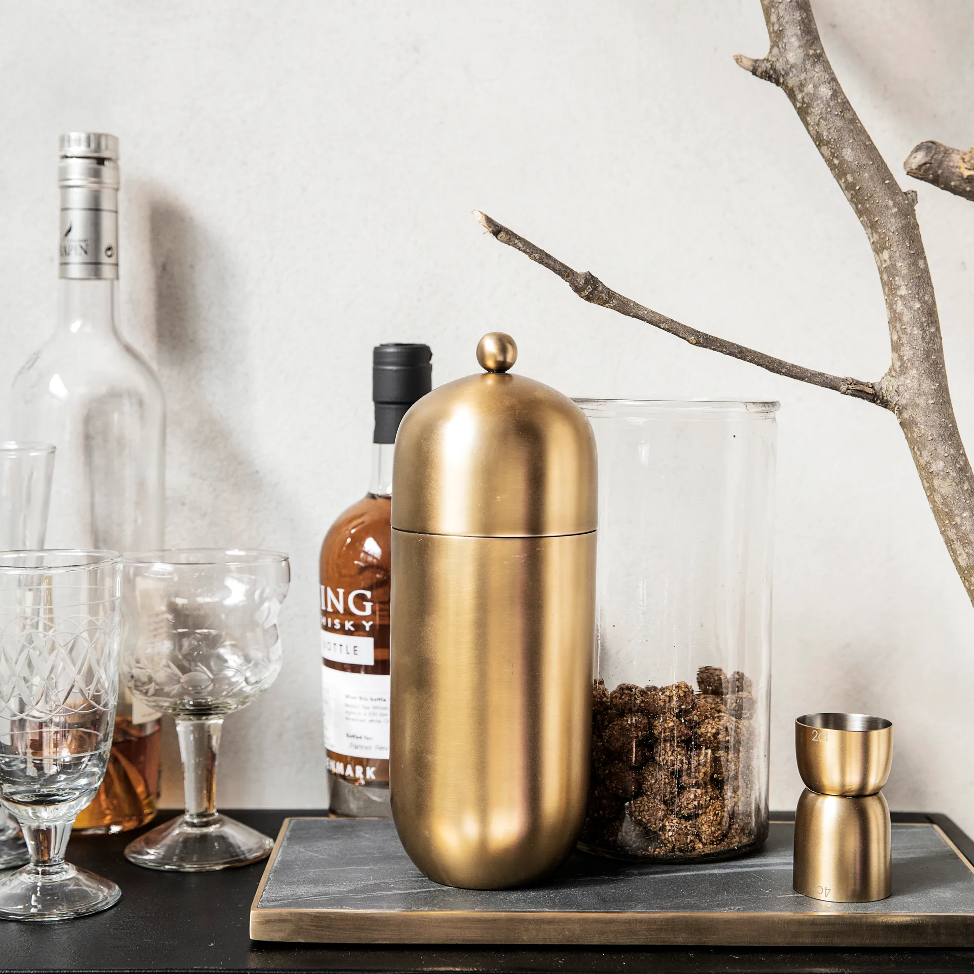 Alir Cocktail-Shaker, Messing House Doctor