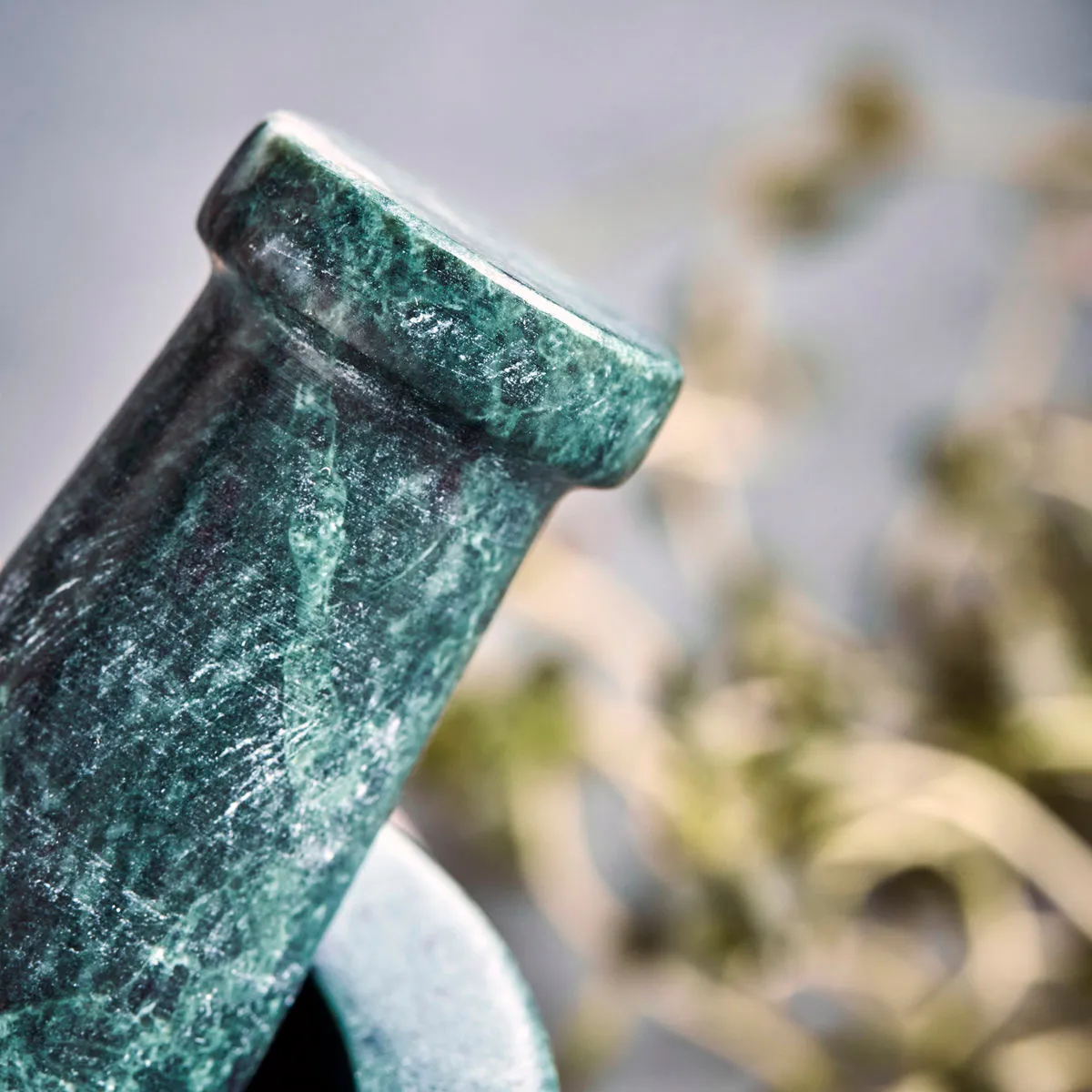 Arb Mörser aus Steingut mit Stößel Ø10 cm, Dunkelgrün House Doctor