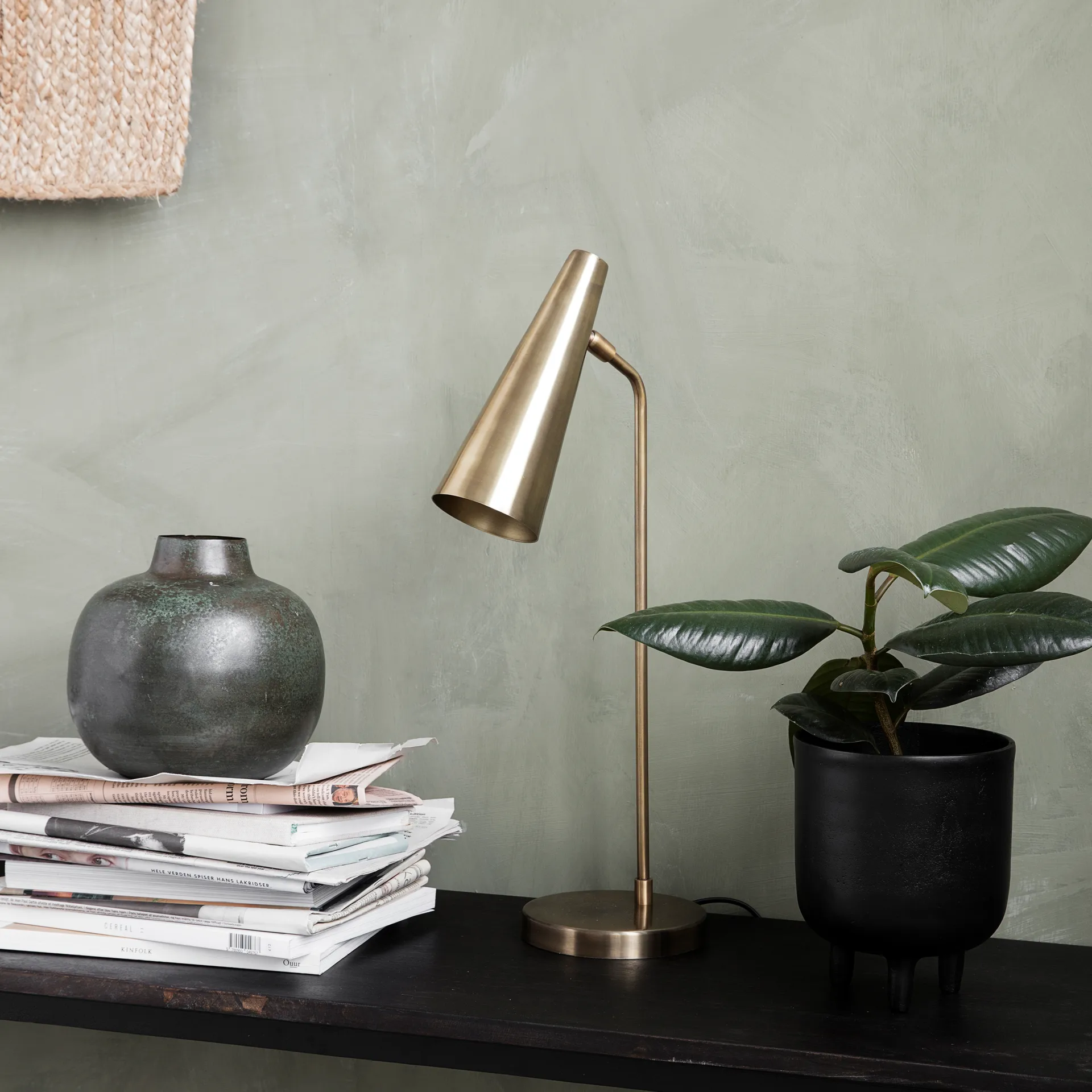 Jang Topf schwarz mit Beine Ø15 cm, 18cm House Doctor