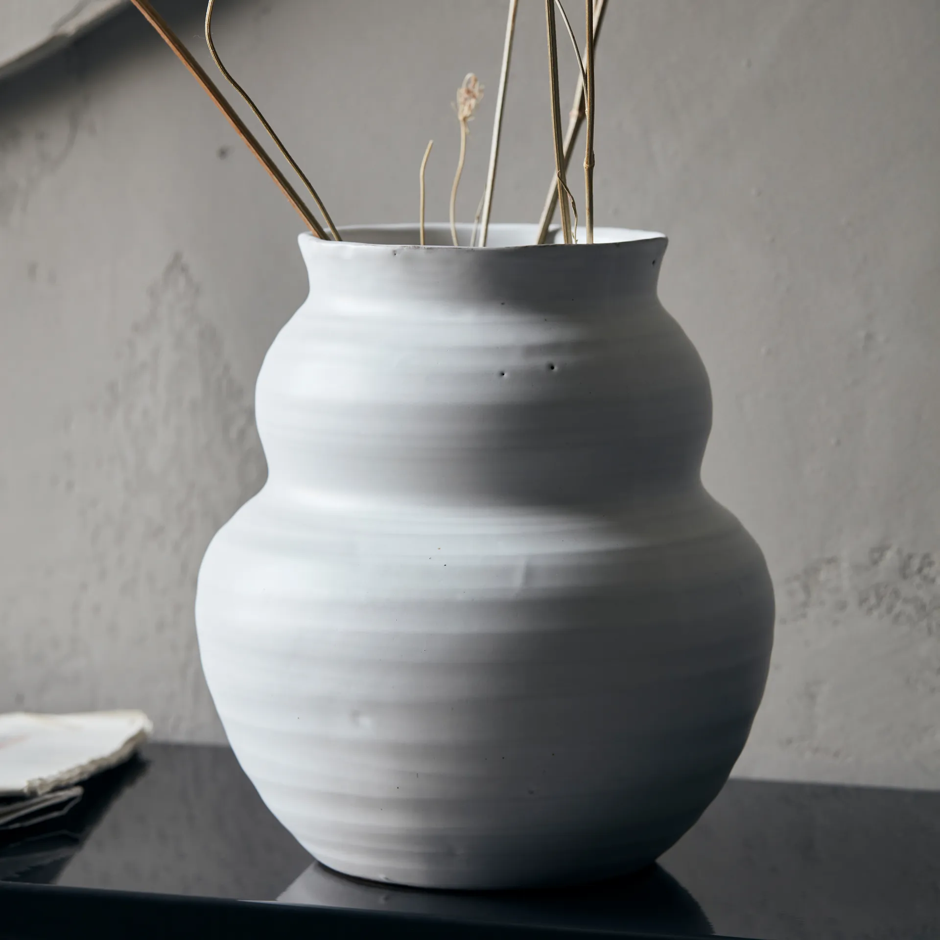 Juno Vase 19cm, Weiß House Doctor