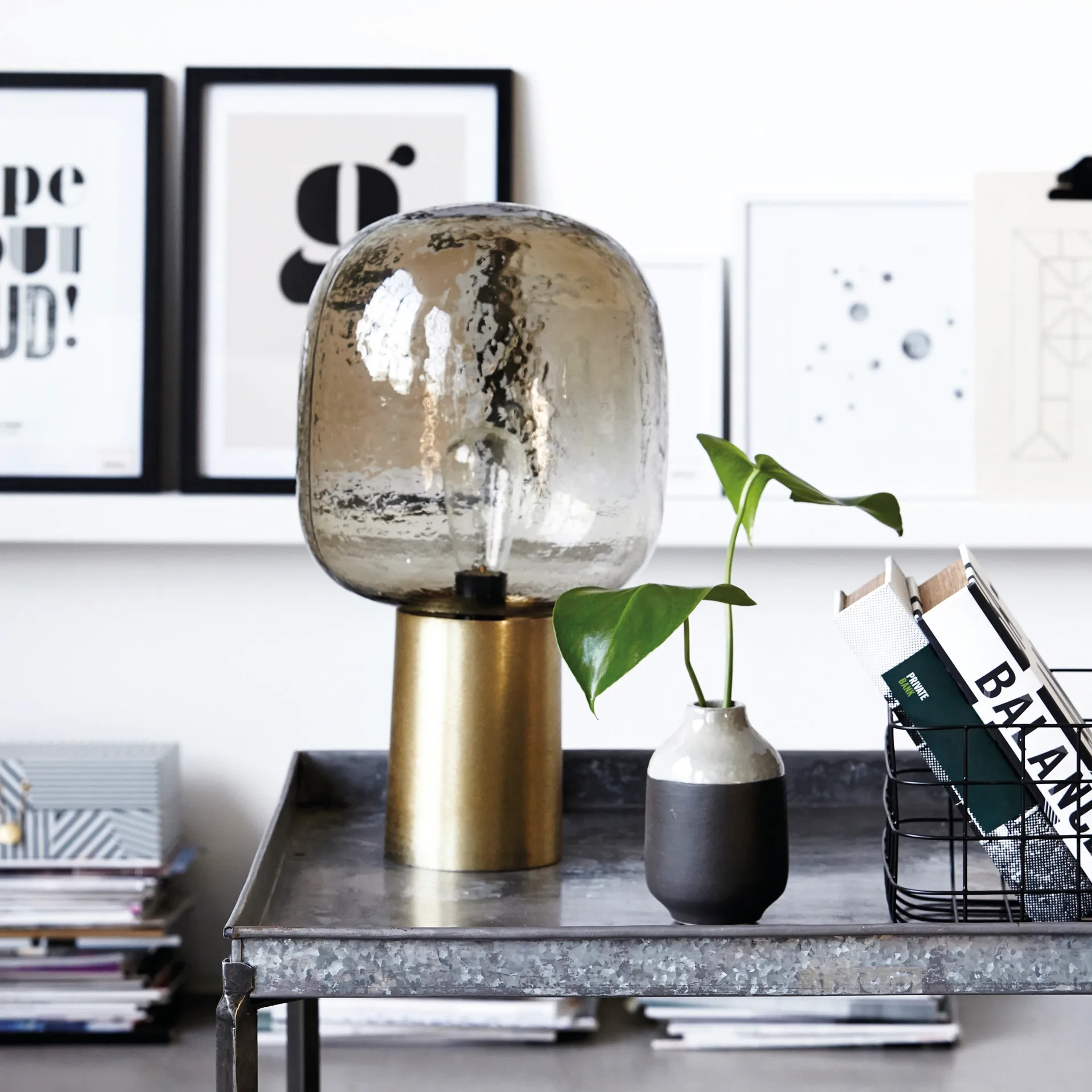 Note Tischleuchte, Grau-Messing House Doctor