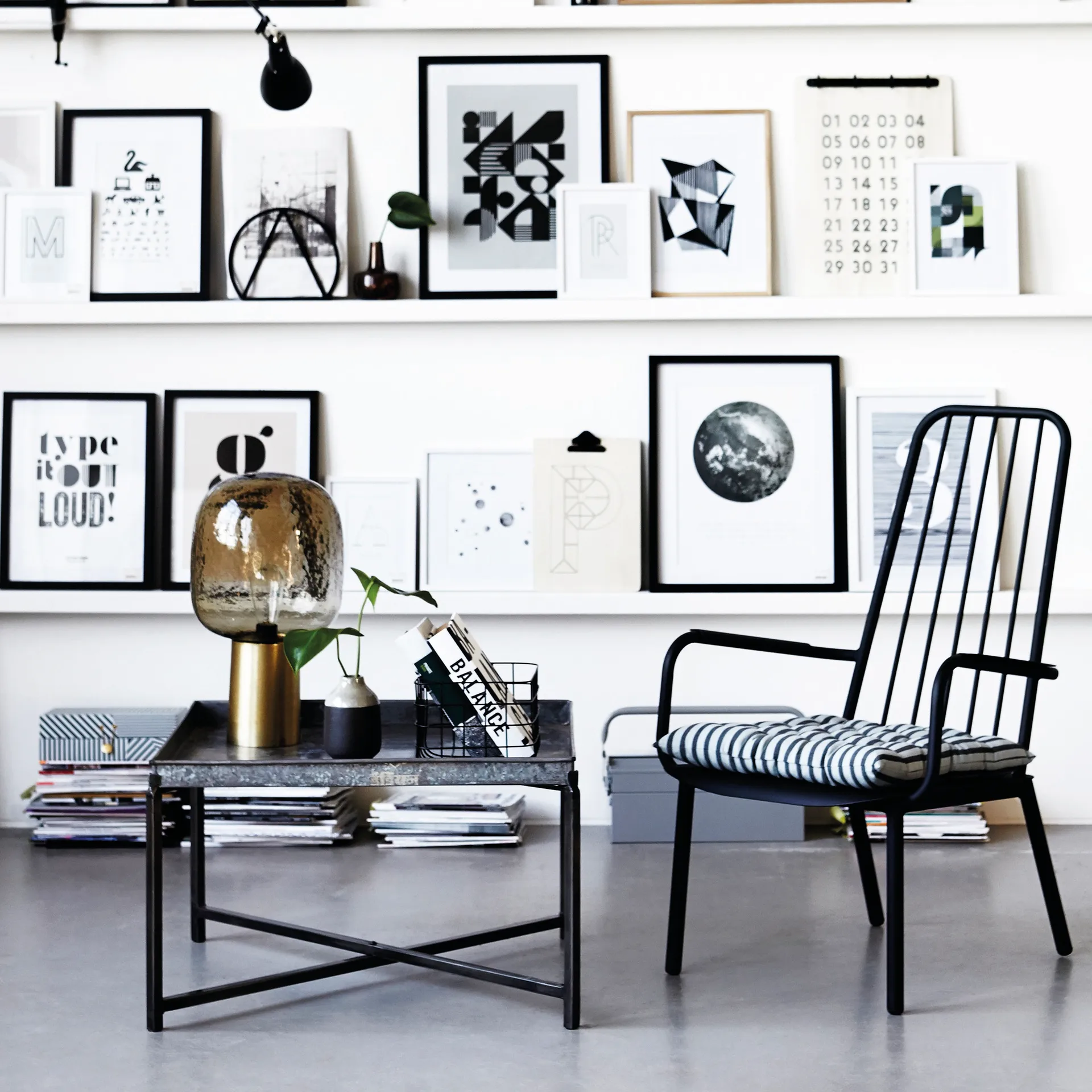 Note Tischleuchte, Grau-Messing House Doctor