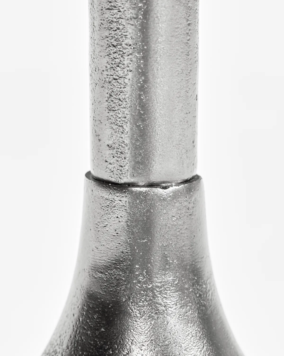 Pan Beistelltisch, Silver finish House Doctor