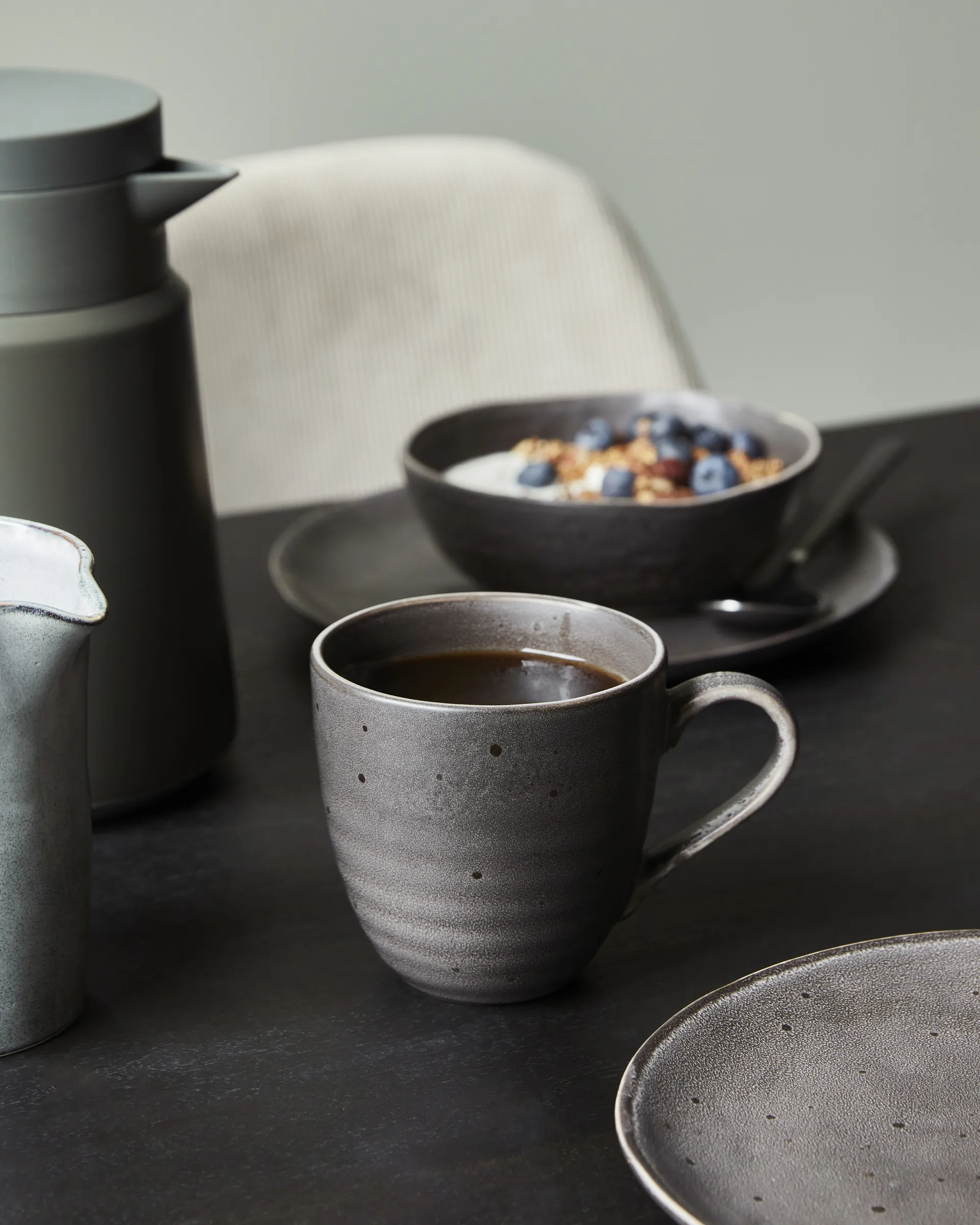 Rustic brunch kit 12 Teile, Dunkelgrau House Doctor