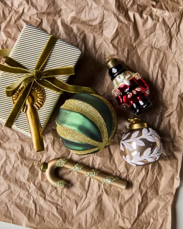 Swirl Christbaumkugel 4er Pack - Grün-Gold - House Doctor