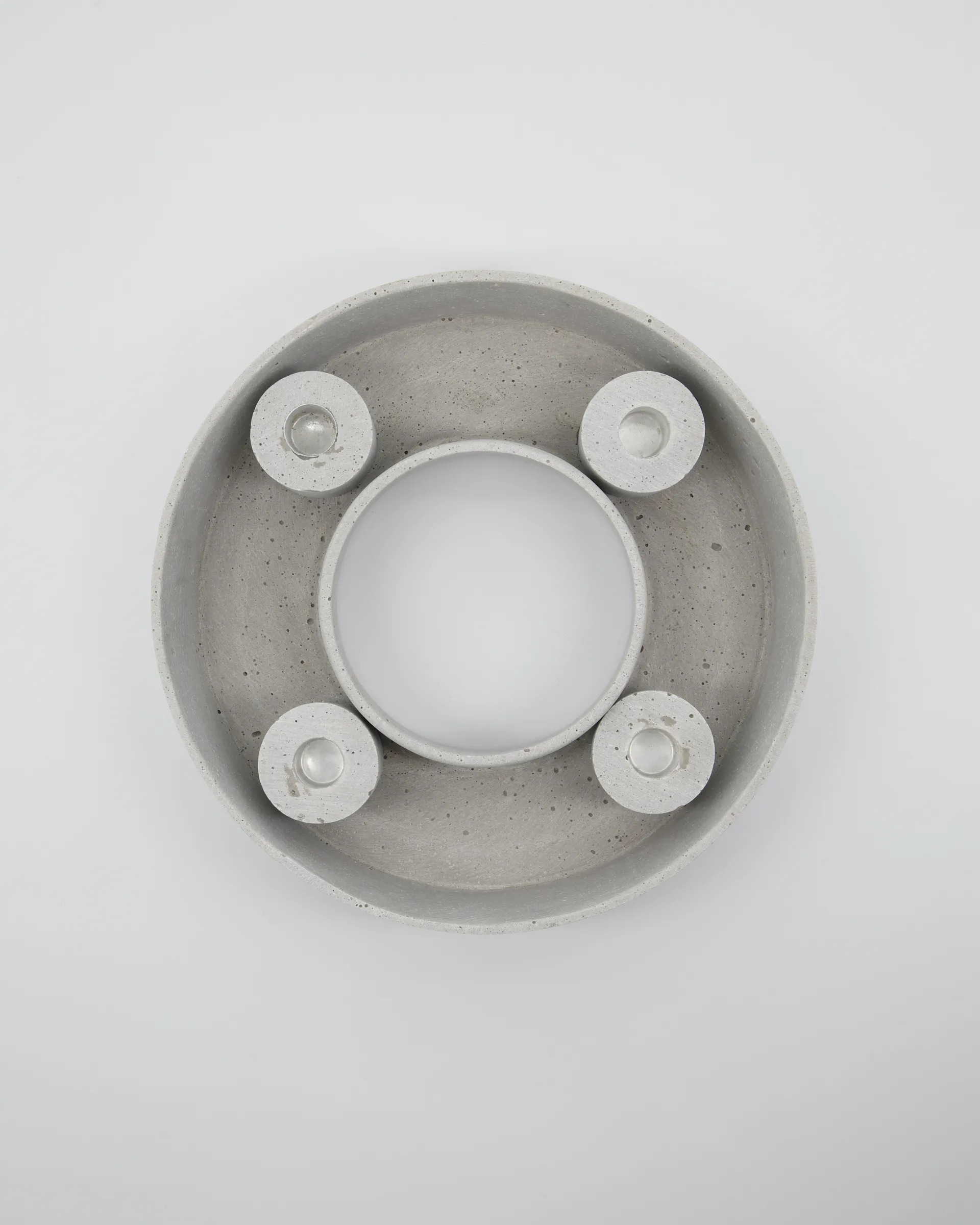 The Ring Kerzenhalter, Grey House Doctor