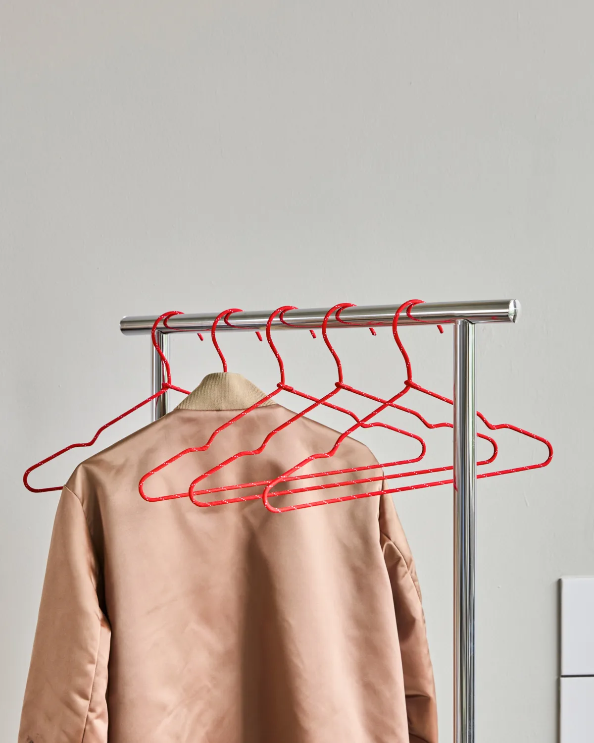 Wire Kleiderbügel 6er Pack, Rot House Doctor