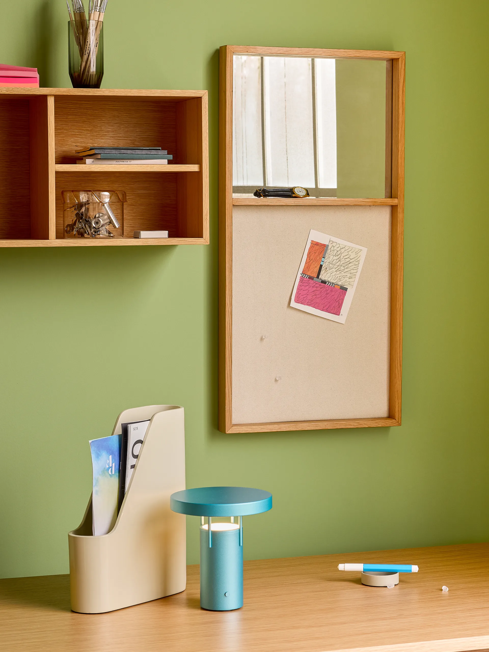 BringMe mini tragbare Tischlampe, Metallic turquoise Hübsch Interior