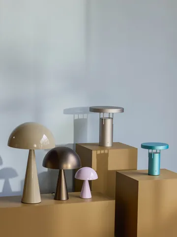 BringMe tragbare Tischleuchte - Metallic sand, 28 cm - Hübsch Interior