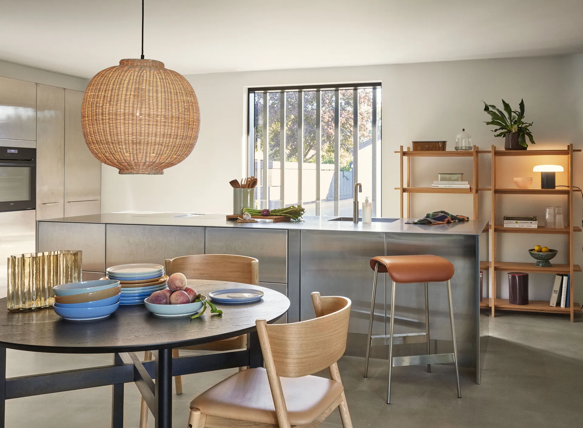 Chand Round Pendelleuchte, Natural Hübsch Interior