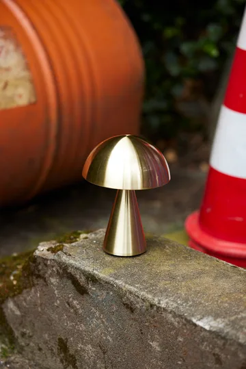 Mush tragbare Tischleuchte - Brass - Hübsch Interior