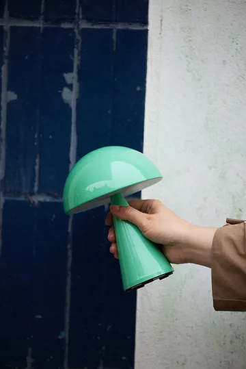 Mush tragbare Tischleuchte - Green - Hübsch Interior