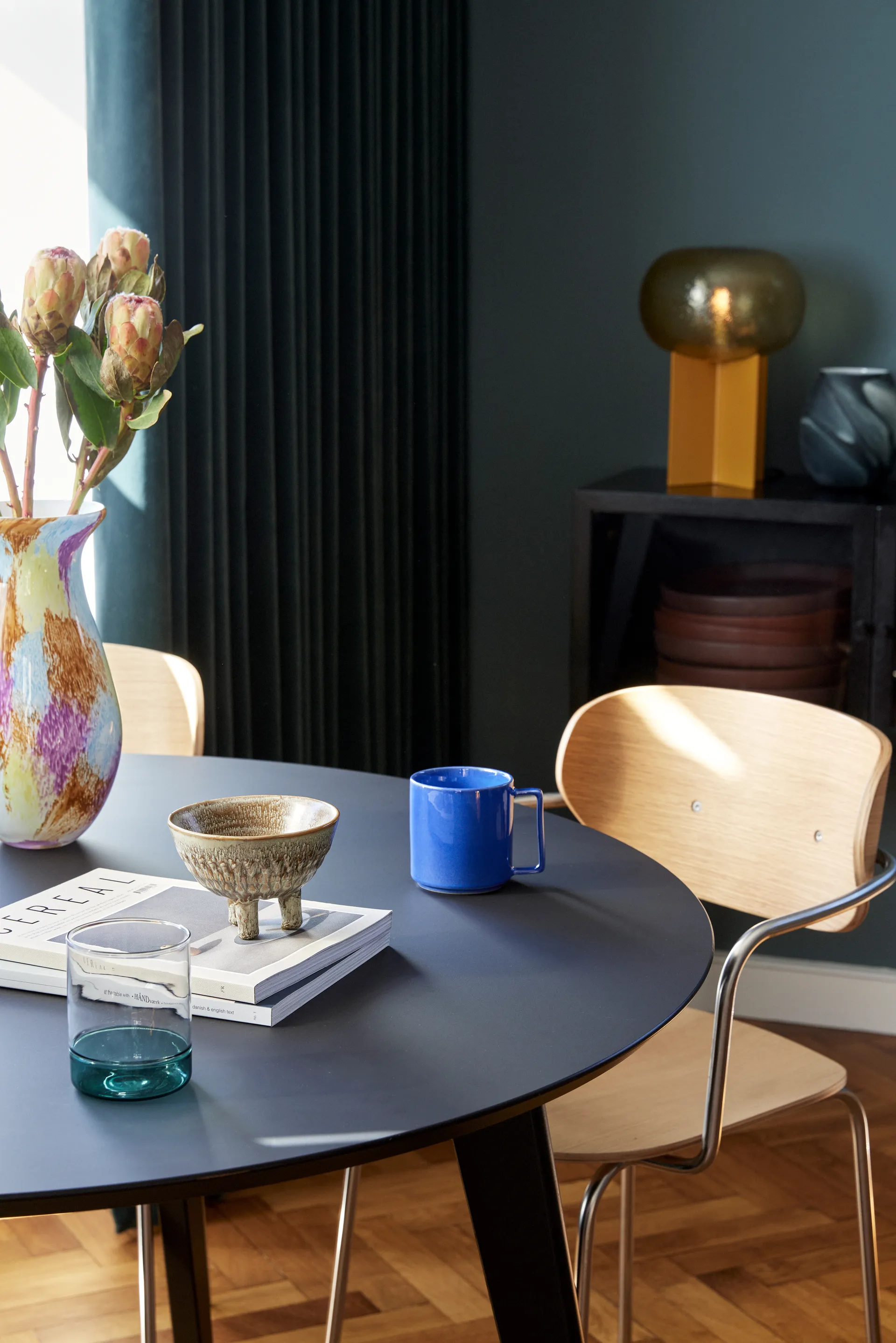 Podium Tischleuchte, Amber Hübsch Interior