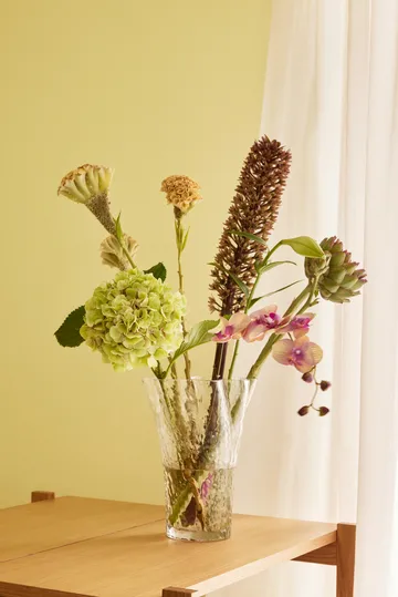 Ruffle Vase - Clear - Hübsch Interior