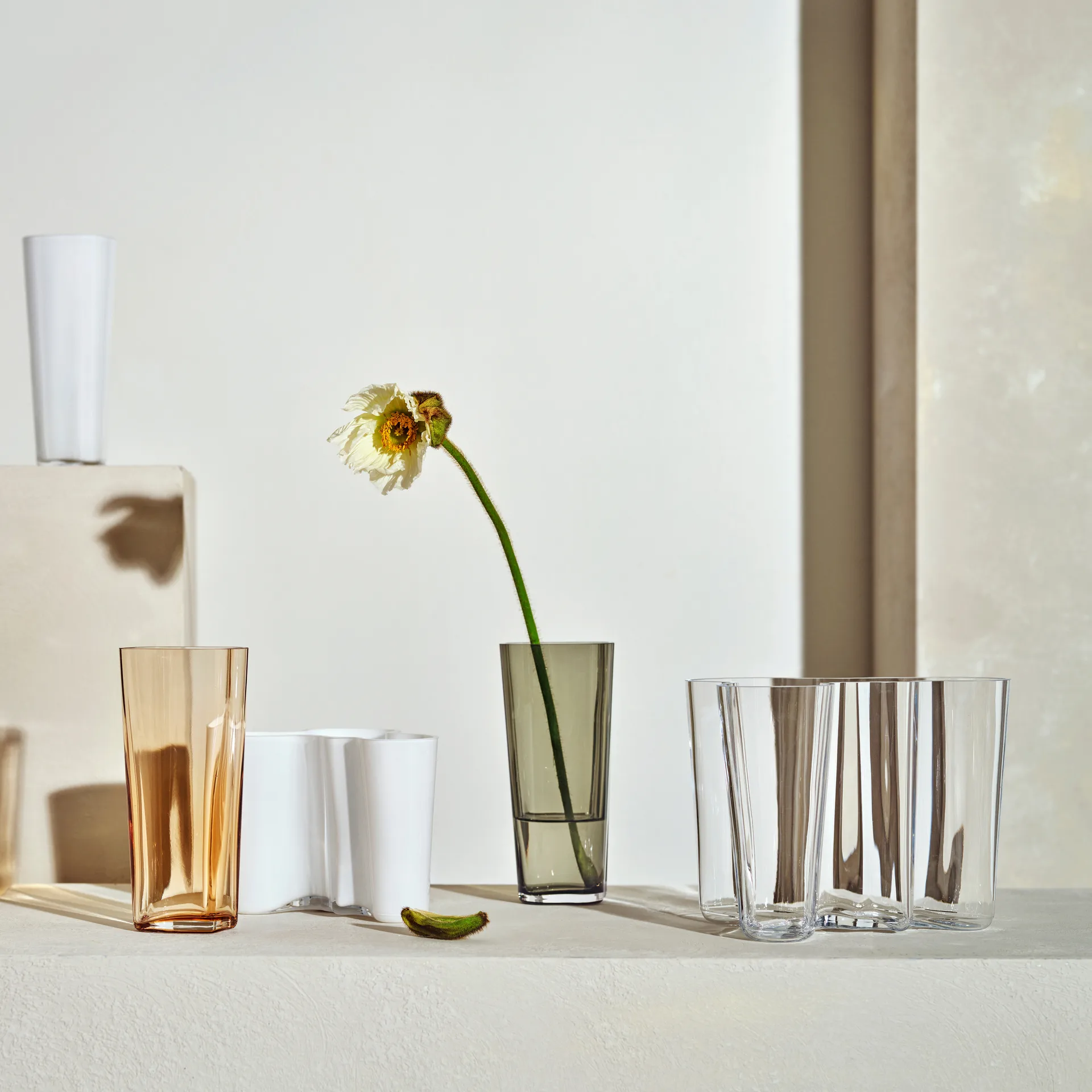 Alvar Aalto Vase opalweiß, 120mm Iittala