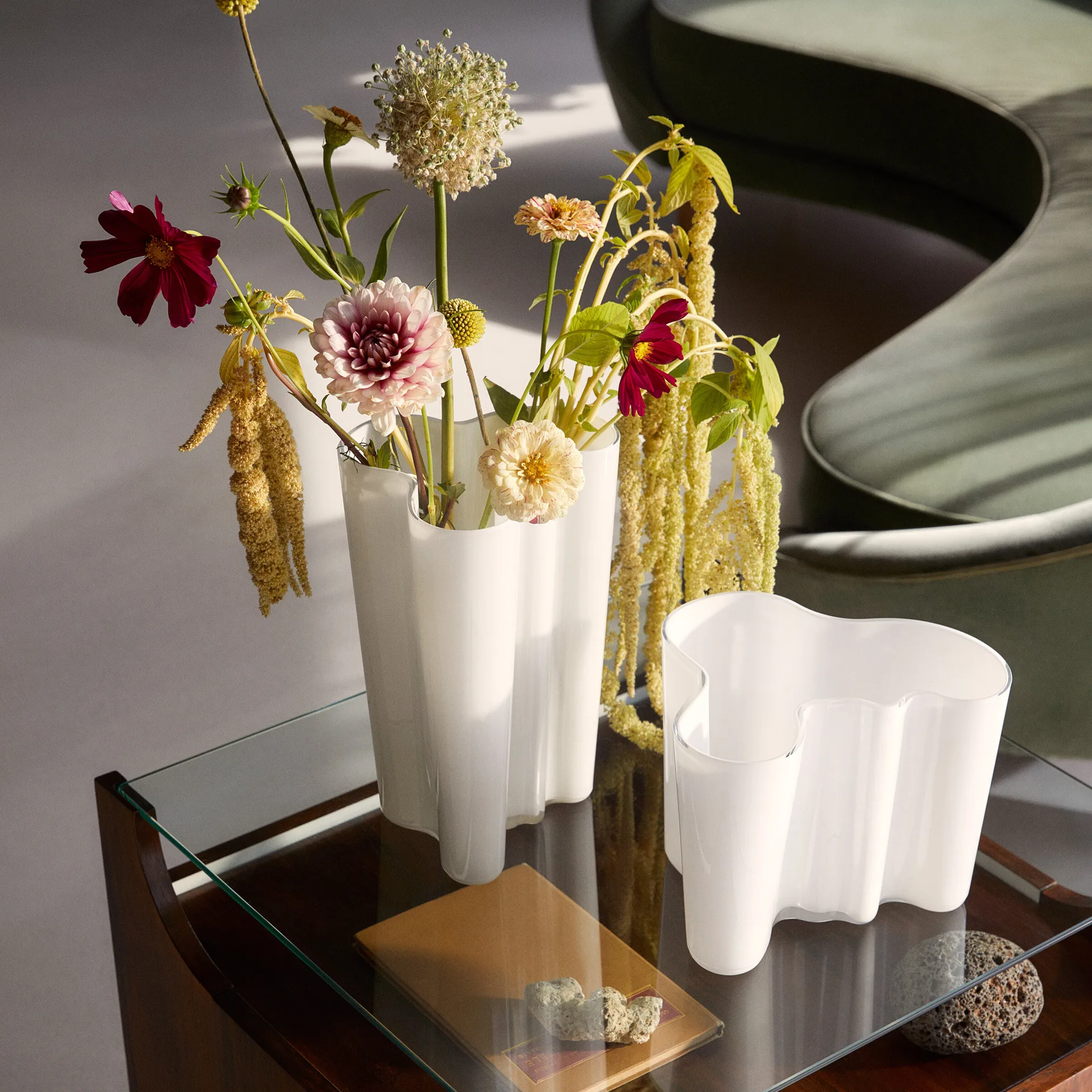 Alvar Aalto Vase opalweiß, 251mm Iittala