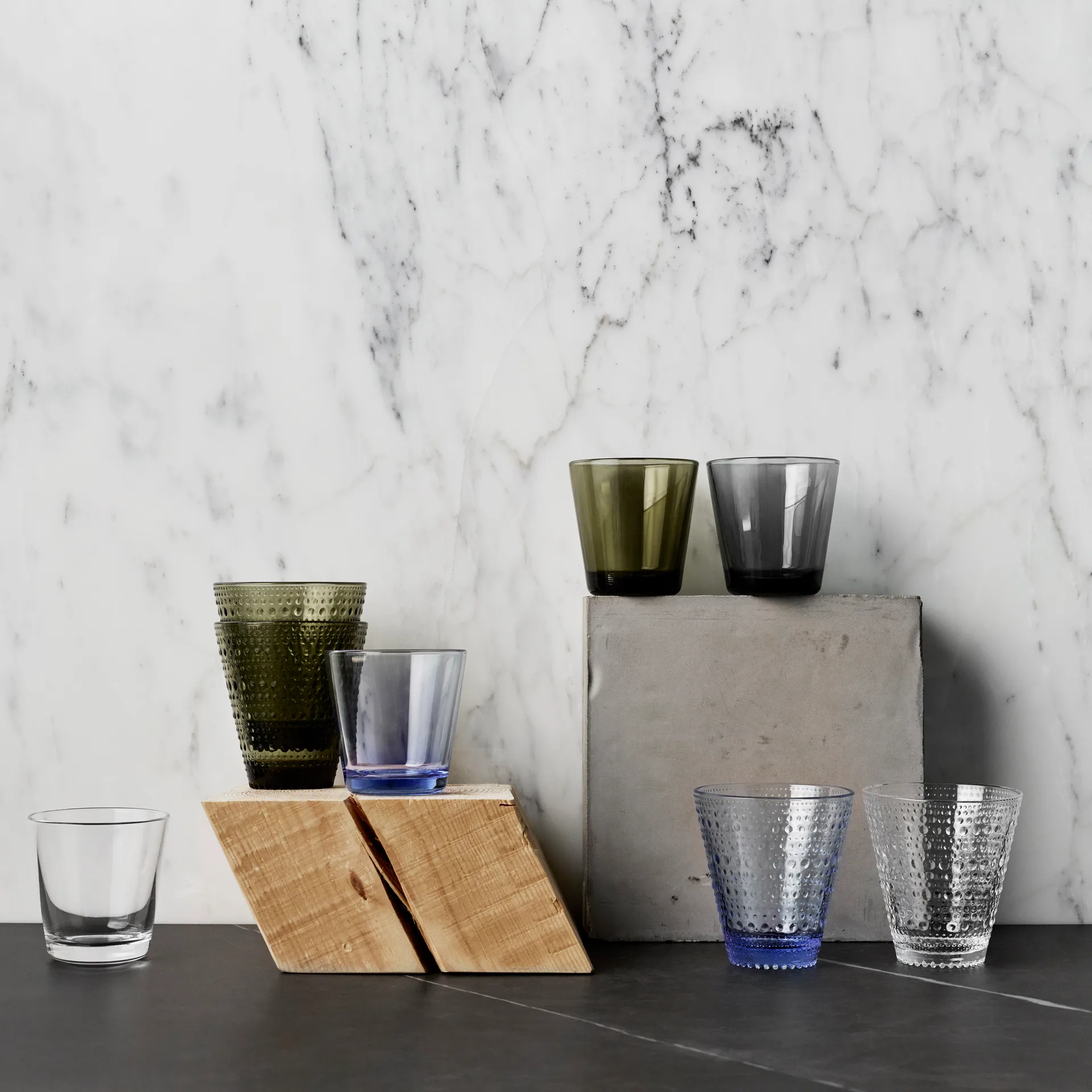 Kastehelmi Glas 2er Pack, 30cl moosgrün Iittala