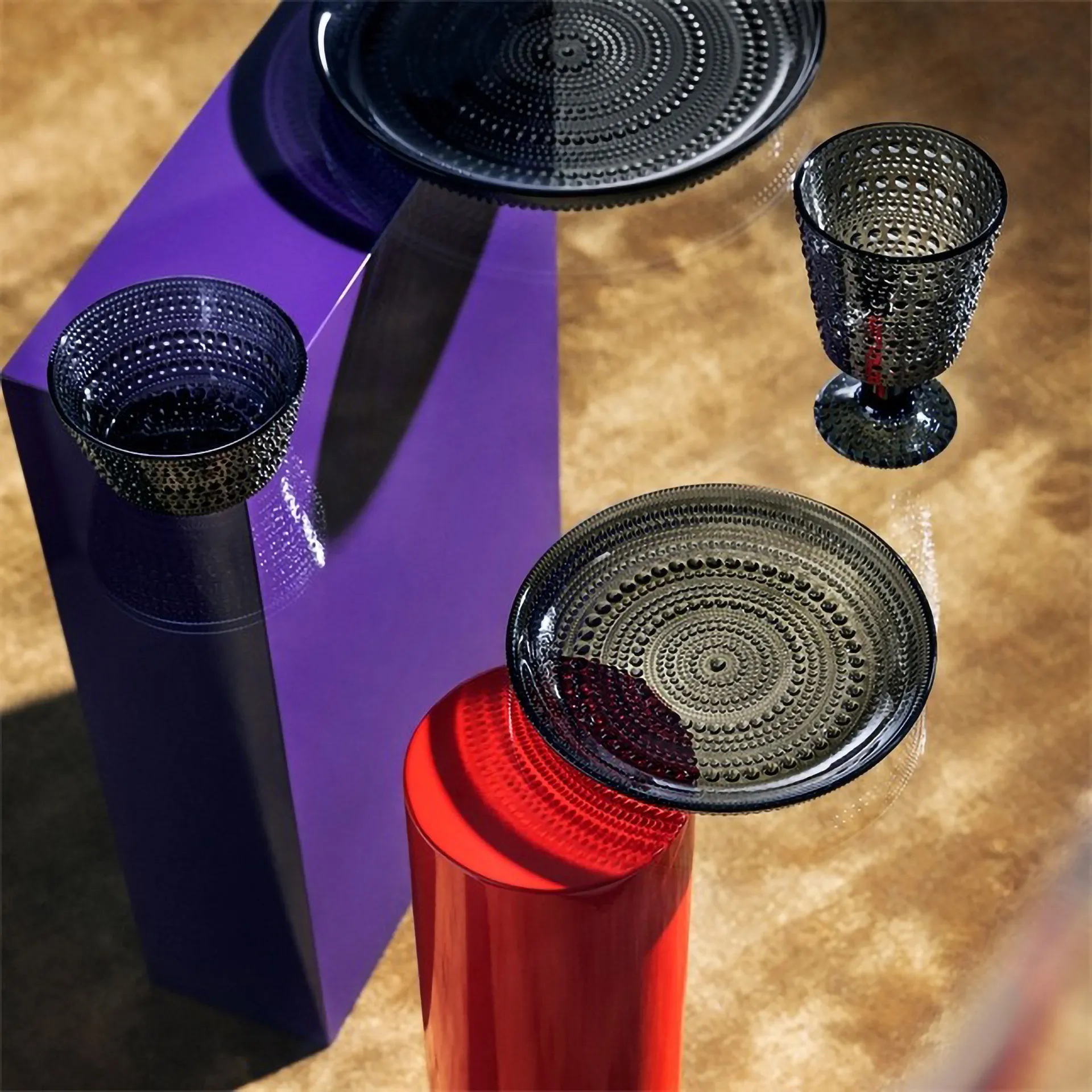 Kastehelmi Teller Ø24,8 cm, Dunkelgrau Iittala