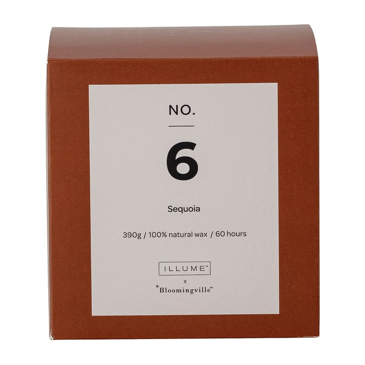 NO. 6 Sequoia Duftkerze - 390 g + Giftbox - Illume x Bloomingville