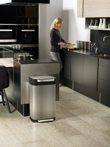 Joseph Joseph Titan Müllpresse Pedaleimer 30 L - Stainless steel - Joseph Joseph