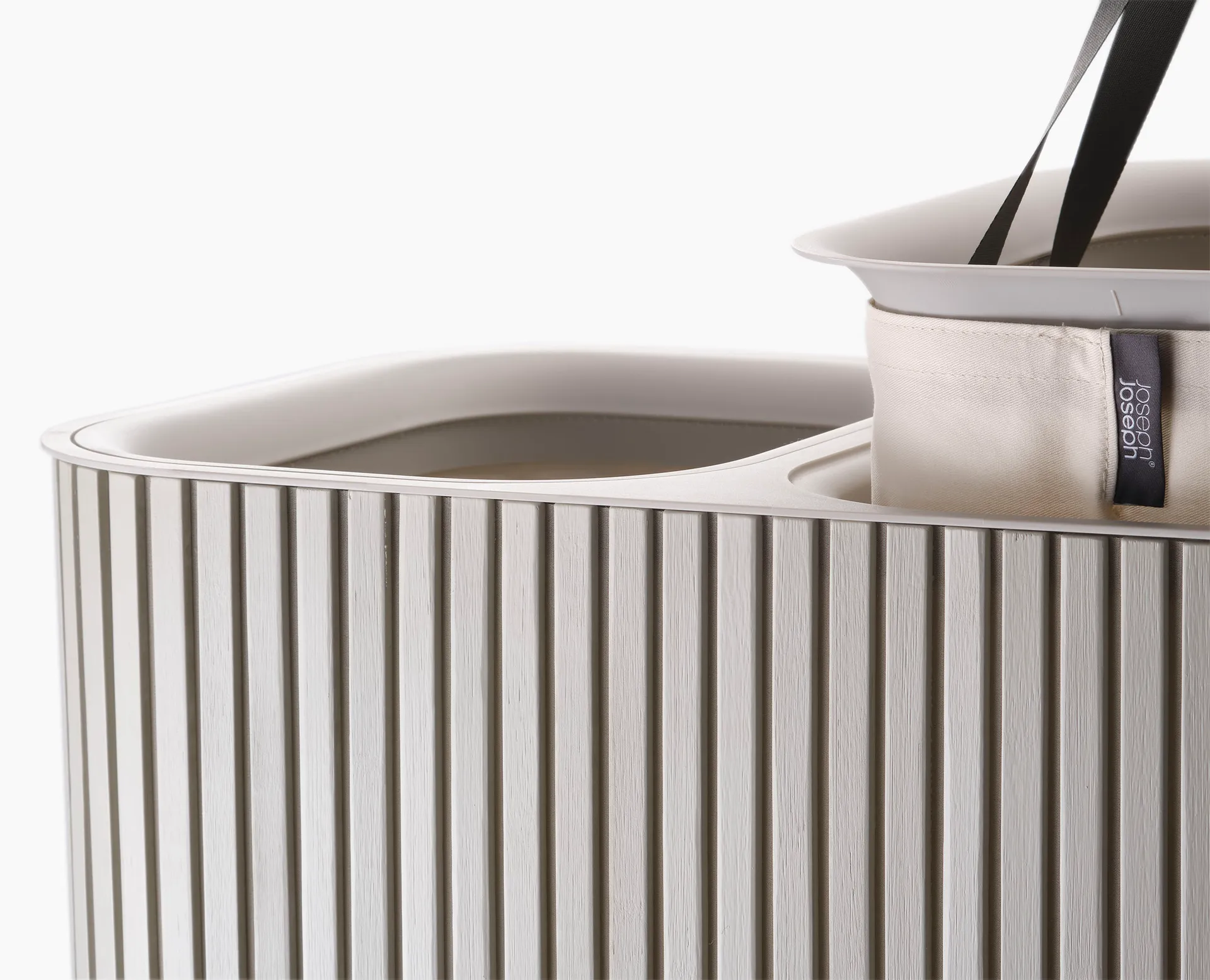 Tota Luxe Wäschekorb 90 L, Ecru Joseph Joseph