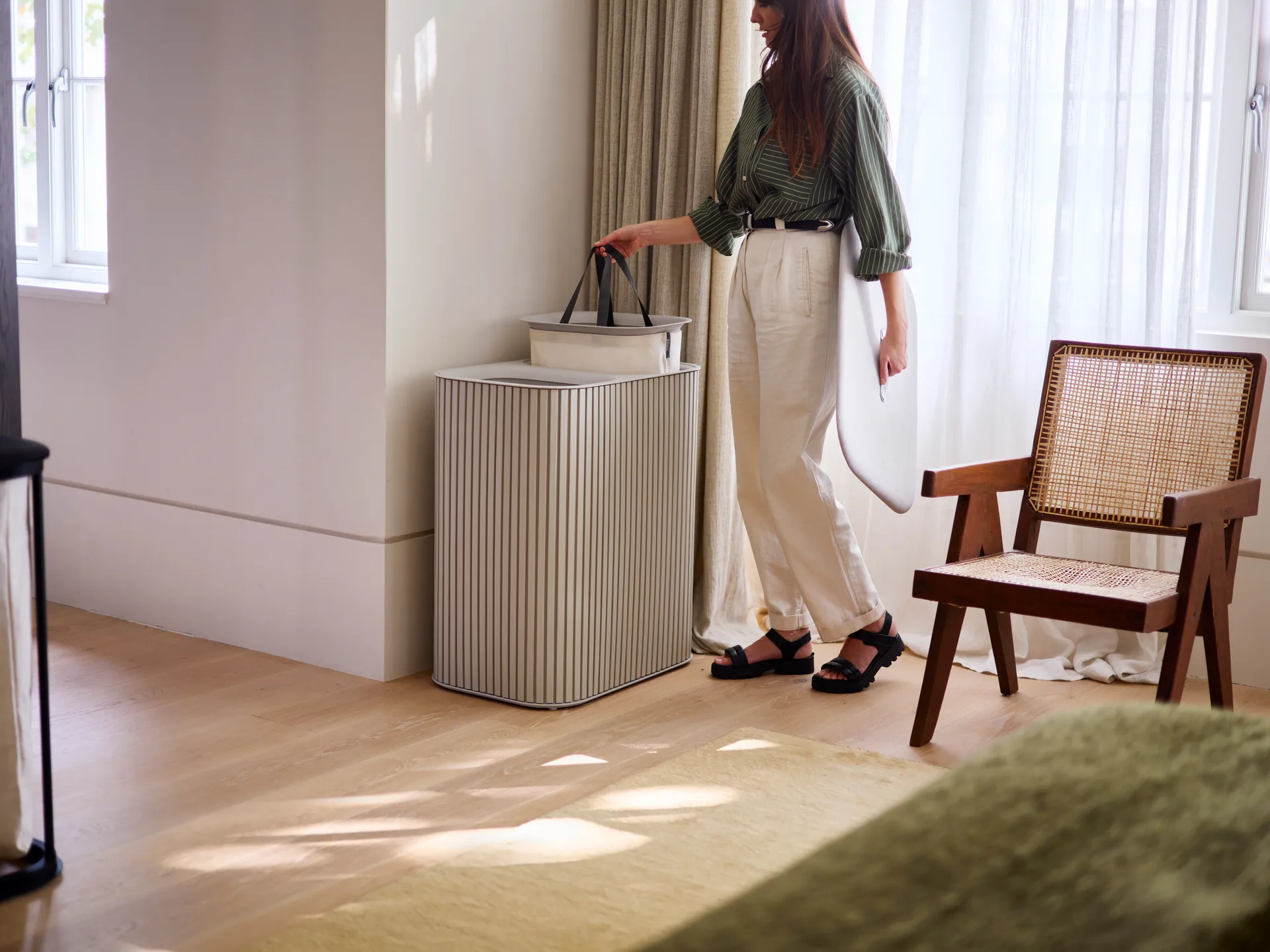 Tota Luxe Wäschekorb 90 L, Ecru Joseph Joseph