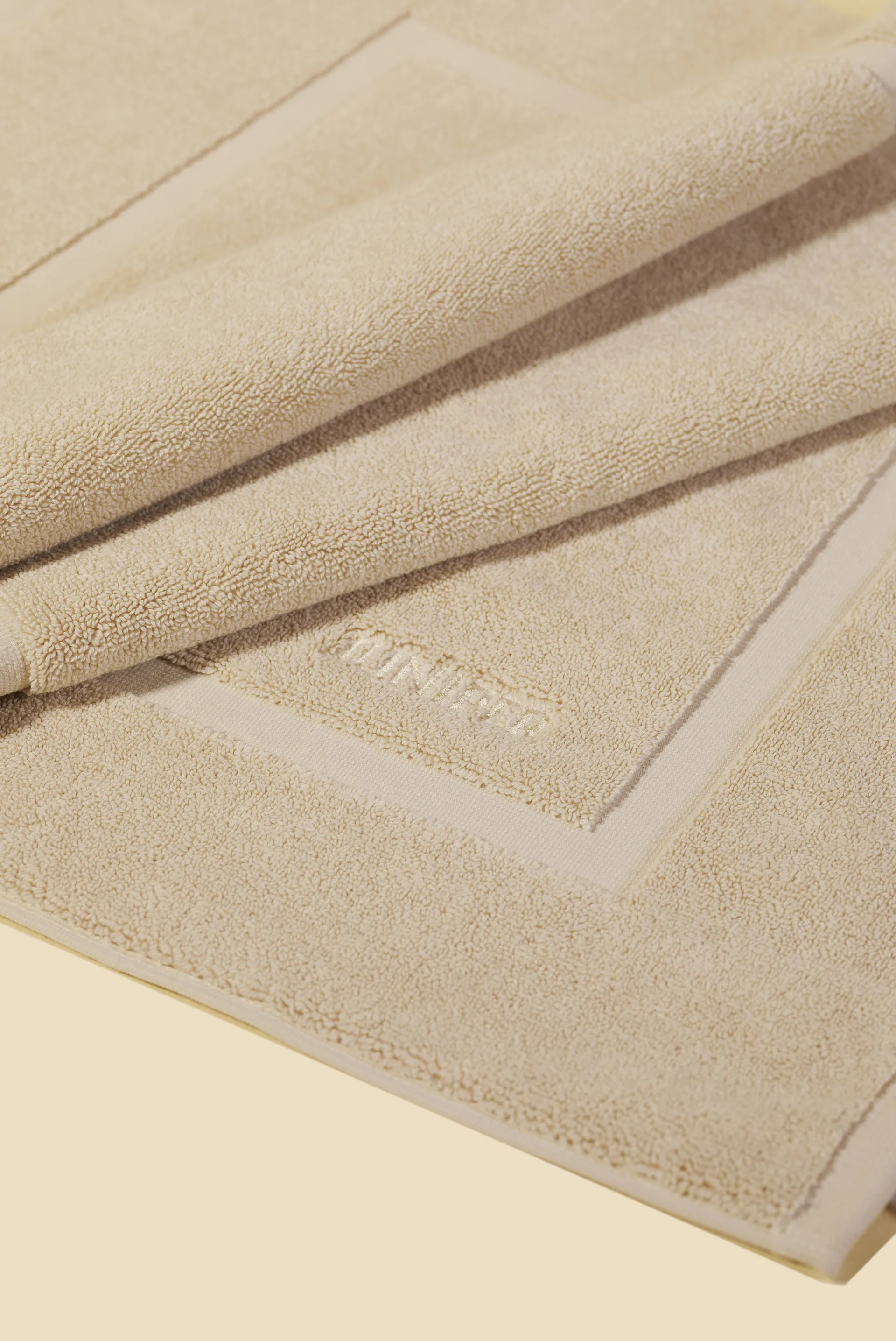 Juniper Badezimmerteppich 50 x 80cm, Beach Sand Juniper