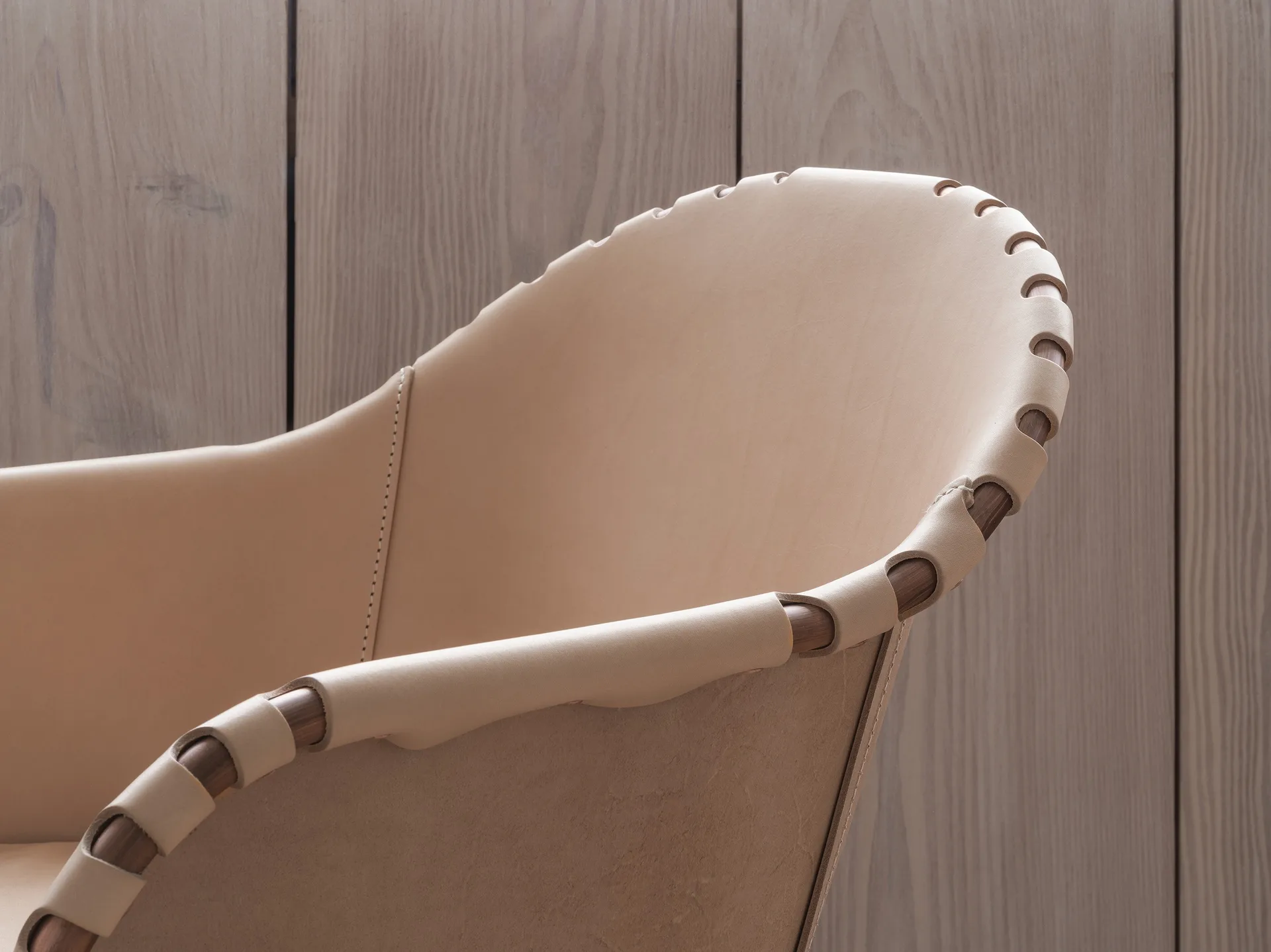 Ingo Sessel, Zigarrenbraun-matt Chrom Källemo