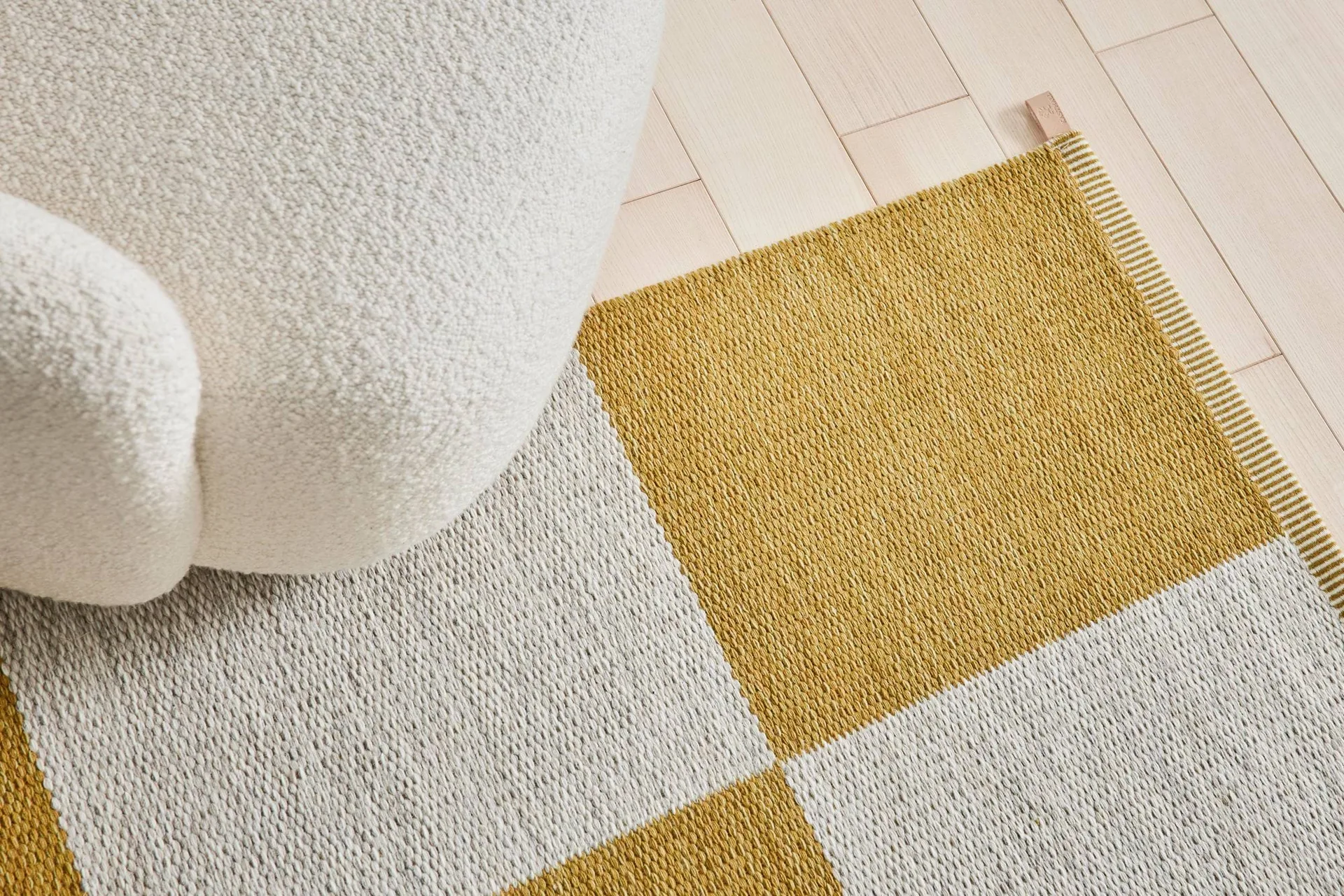 Checkerboard Icon Teppich, 450 Sunny day, 200x300 cm Kasthall