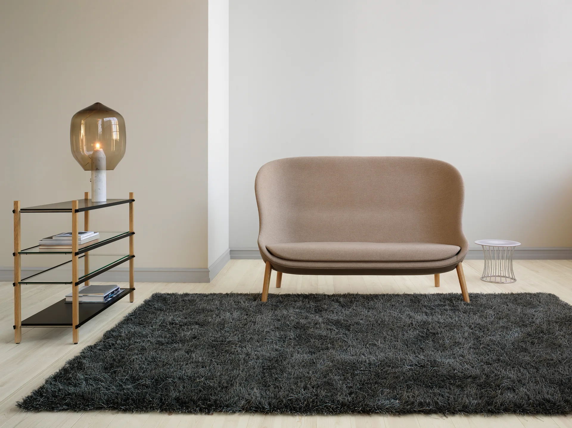 Moss Teppich 200x300 cm, Nickel grey Kasthall