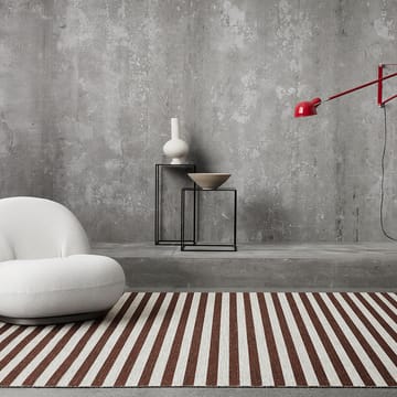 Narrow Stripe Icon Teppich - Redclay 240 x 160cm - Kasthall