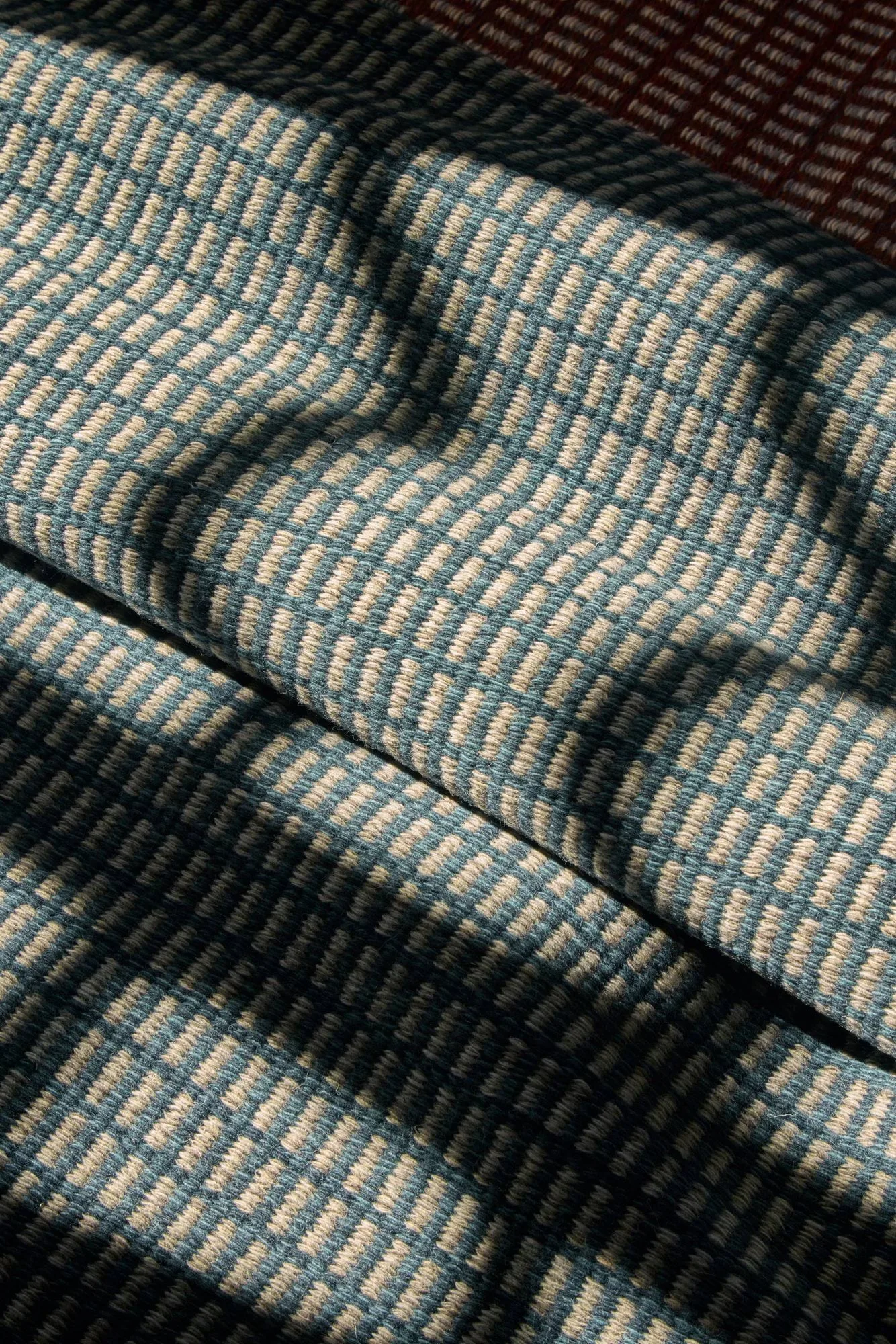 Post Icon Teppich, 586 Evening blue, 200x300 cm Kasthall