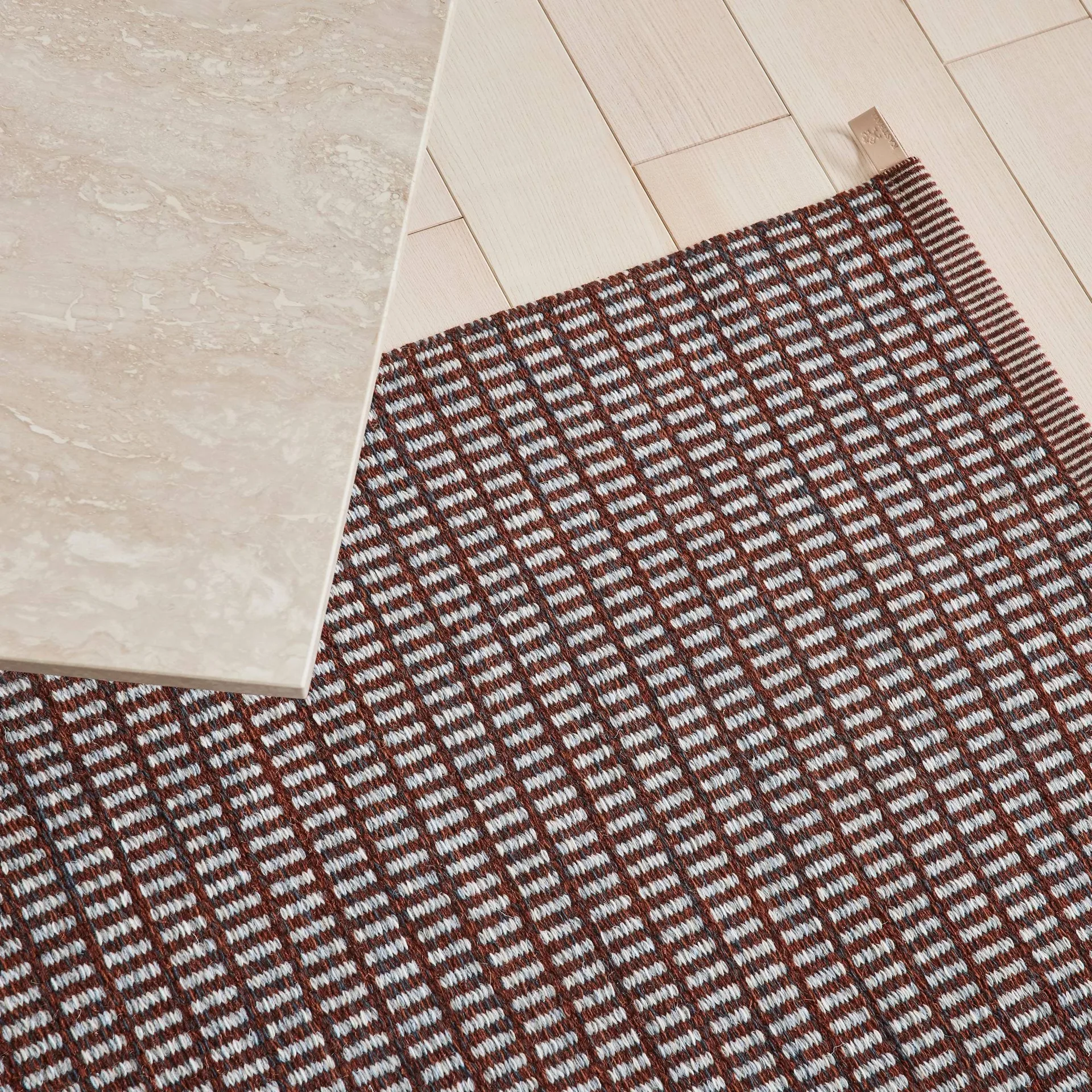 Post Icon Teppich, 721 Redwood haze, 200x300 cm Kasthall