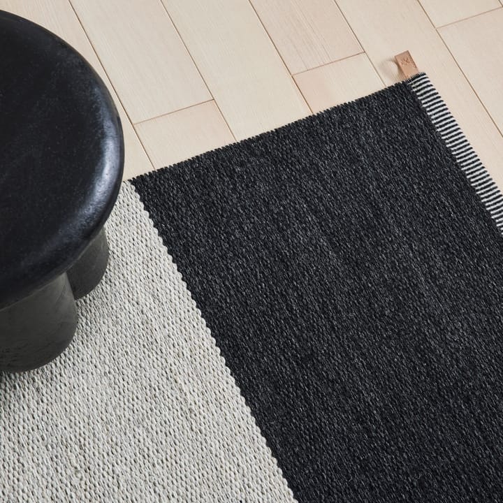 Wide Stripe Icon Teppich - Midnight black 554 300 x 200cm - Kasthall