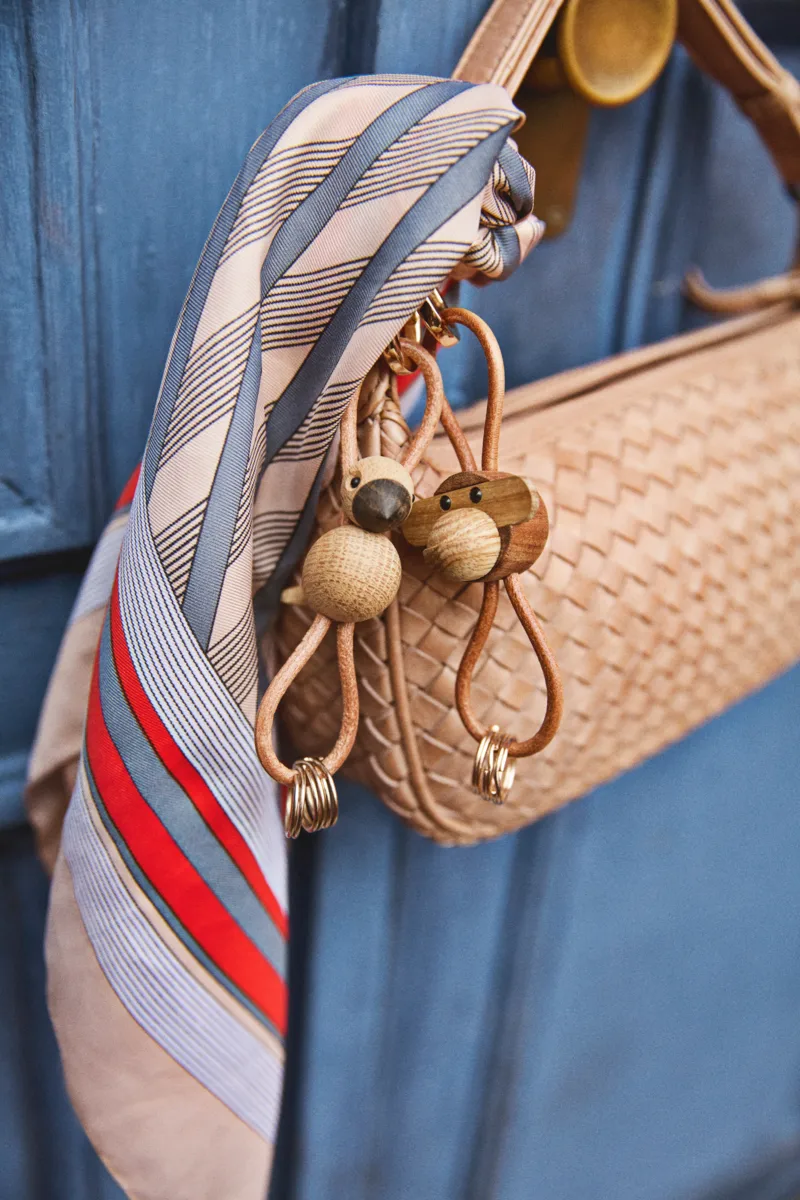 Kaj Bojesen Vogel Schlüsselanhänger, Eiche, Naturleder Kay Bojesen Denmark